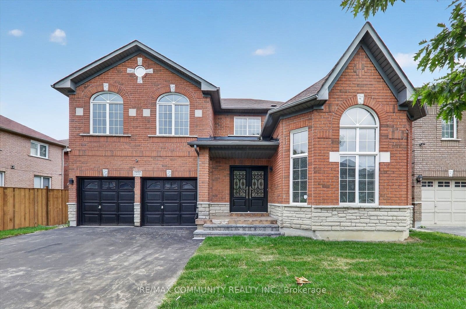 29 River Forest Street W, Markham, ON L3S 4H4