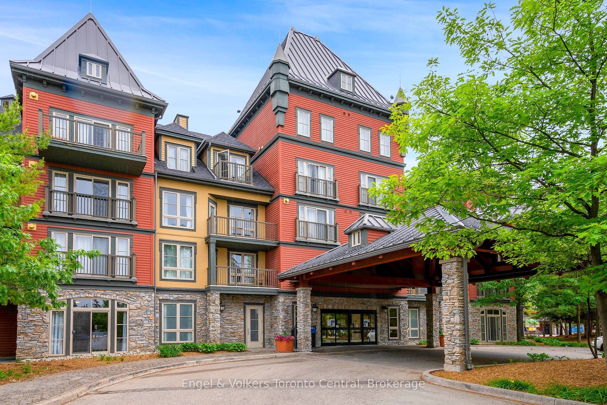 156 Jozo Weider Boulevard 275, Blue Mountains, ON L9Y 0V2
