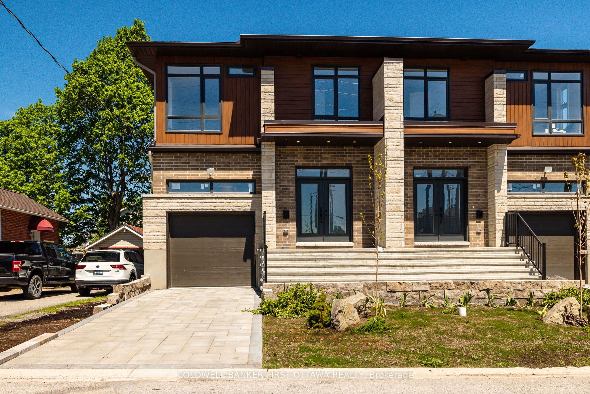 31 Francis Street, Carleton Place, ON K7C 2J5