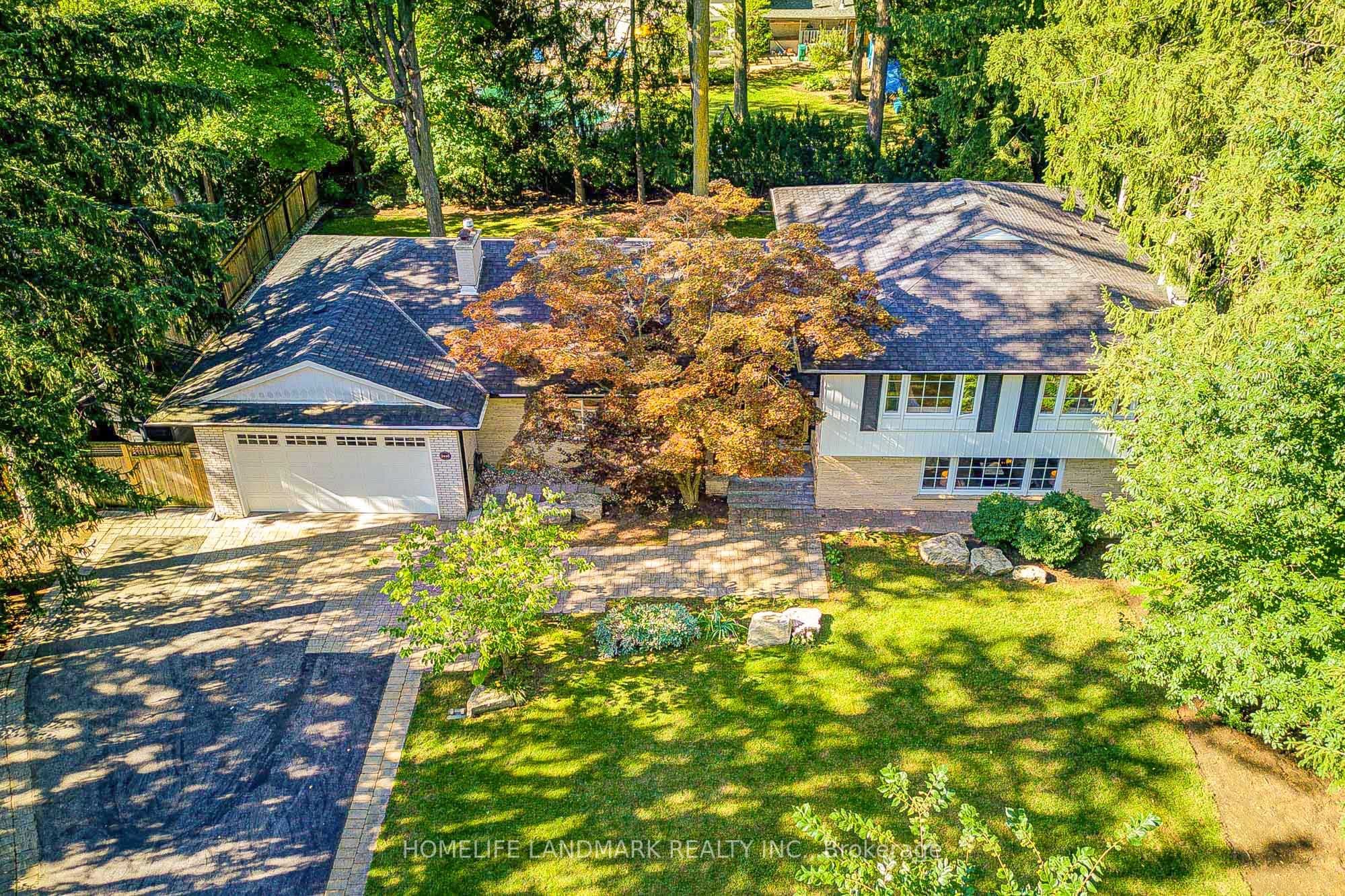 2410 Prince John Boulevard, Mississauga, ON L5K 1S2