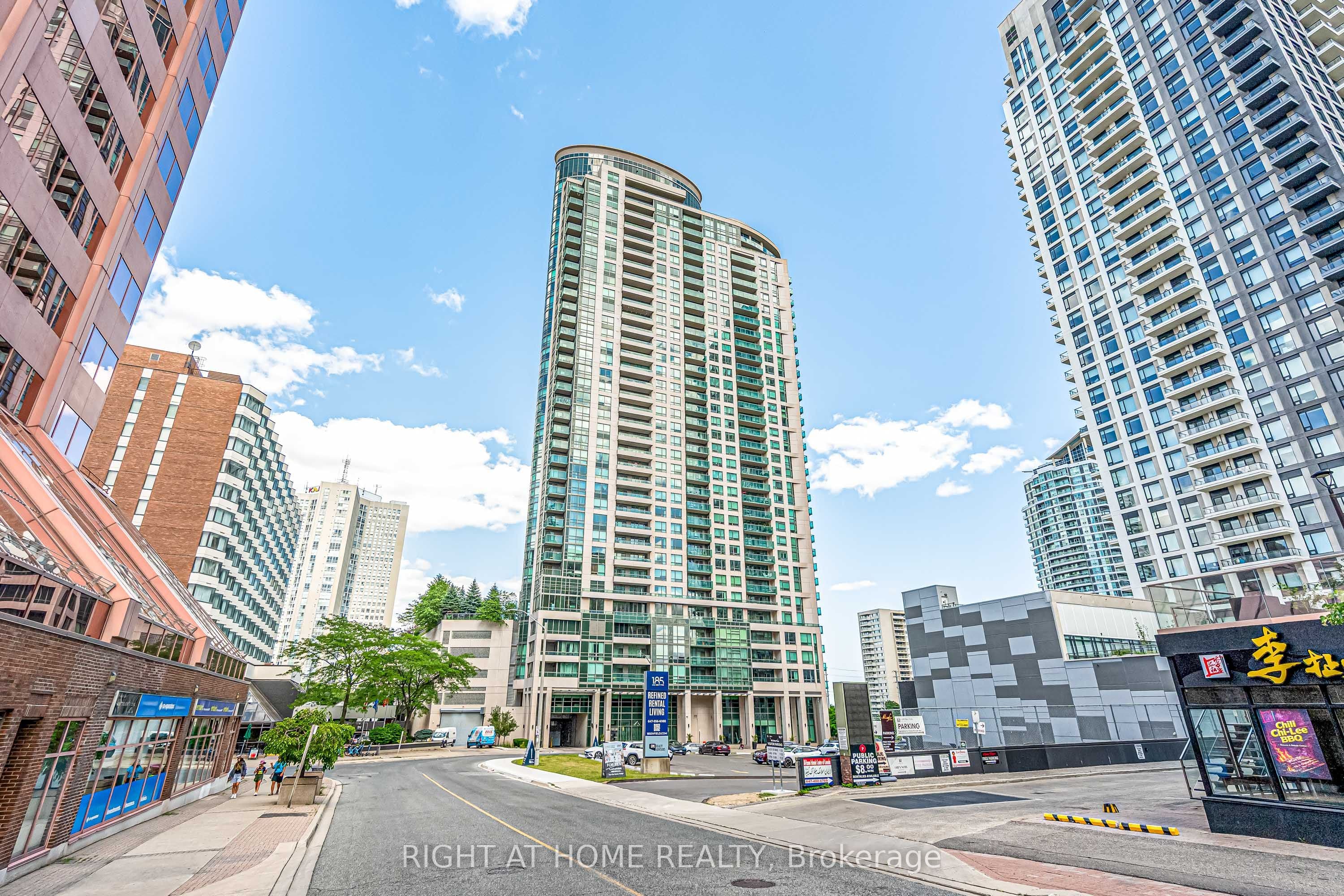 208 Enfield Place #2902, Mississauga, ON L5B 0G8