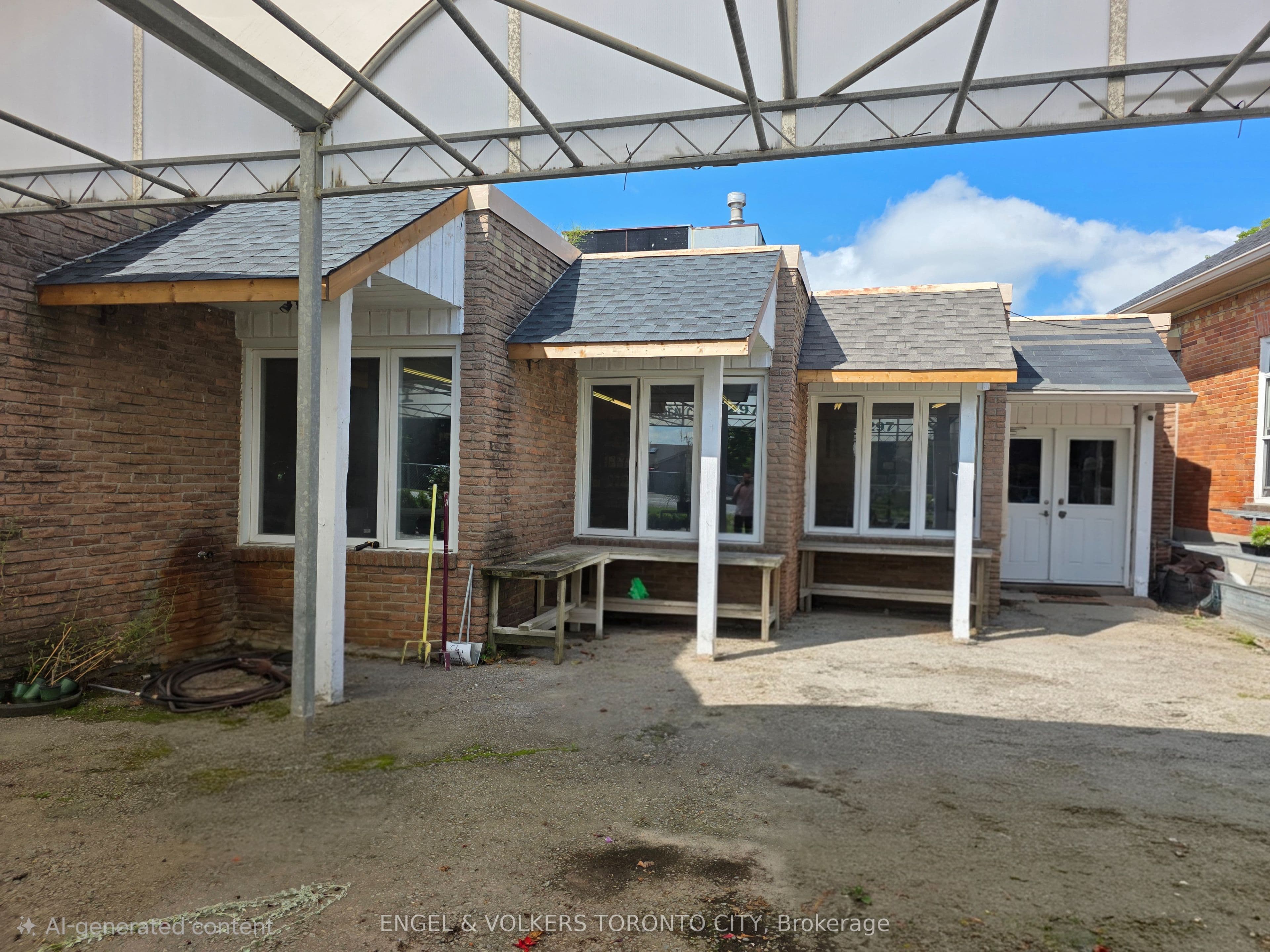 1344 Wellington Street W 2, King, ON L7B 1K5