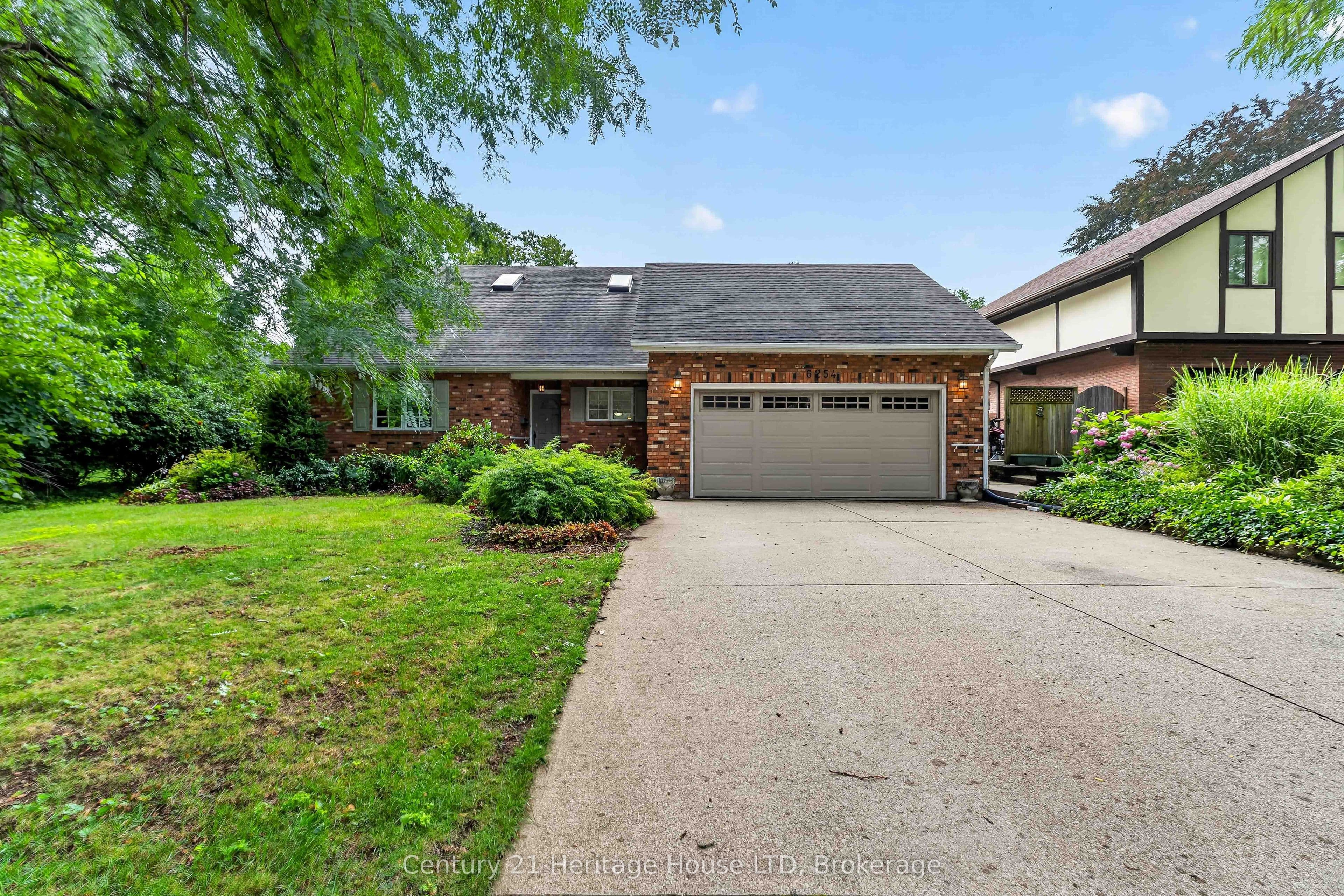 6254 Gore Street, Niagara Falls, ON L2J 4G5