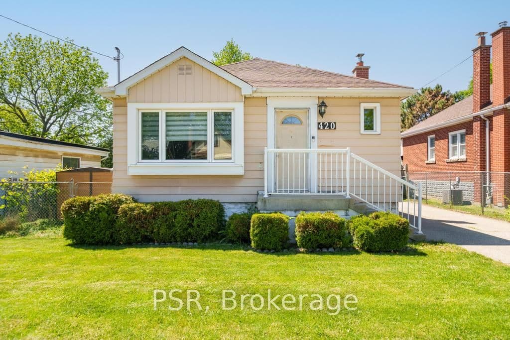420 Upper Gage Avenue, Hamilton, ON L8V 4H9