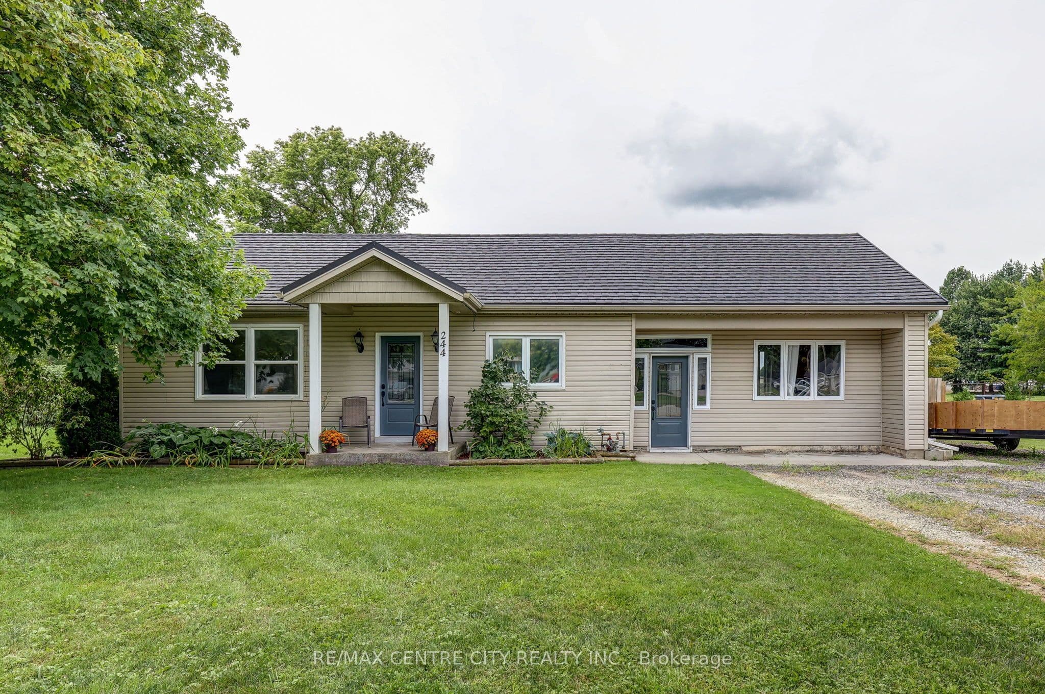 244 CURRIE Road, Dutton/Dunwich, ON N0L 1J0