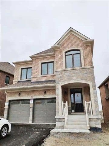 32 Holland Vista Street, East Gwillimbury, ON L9N 0T2