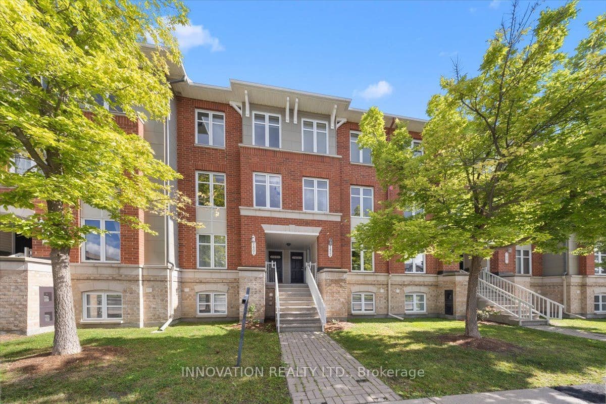 742B Chapman Mills Drive, Barrhaven, ON K2J 3V2