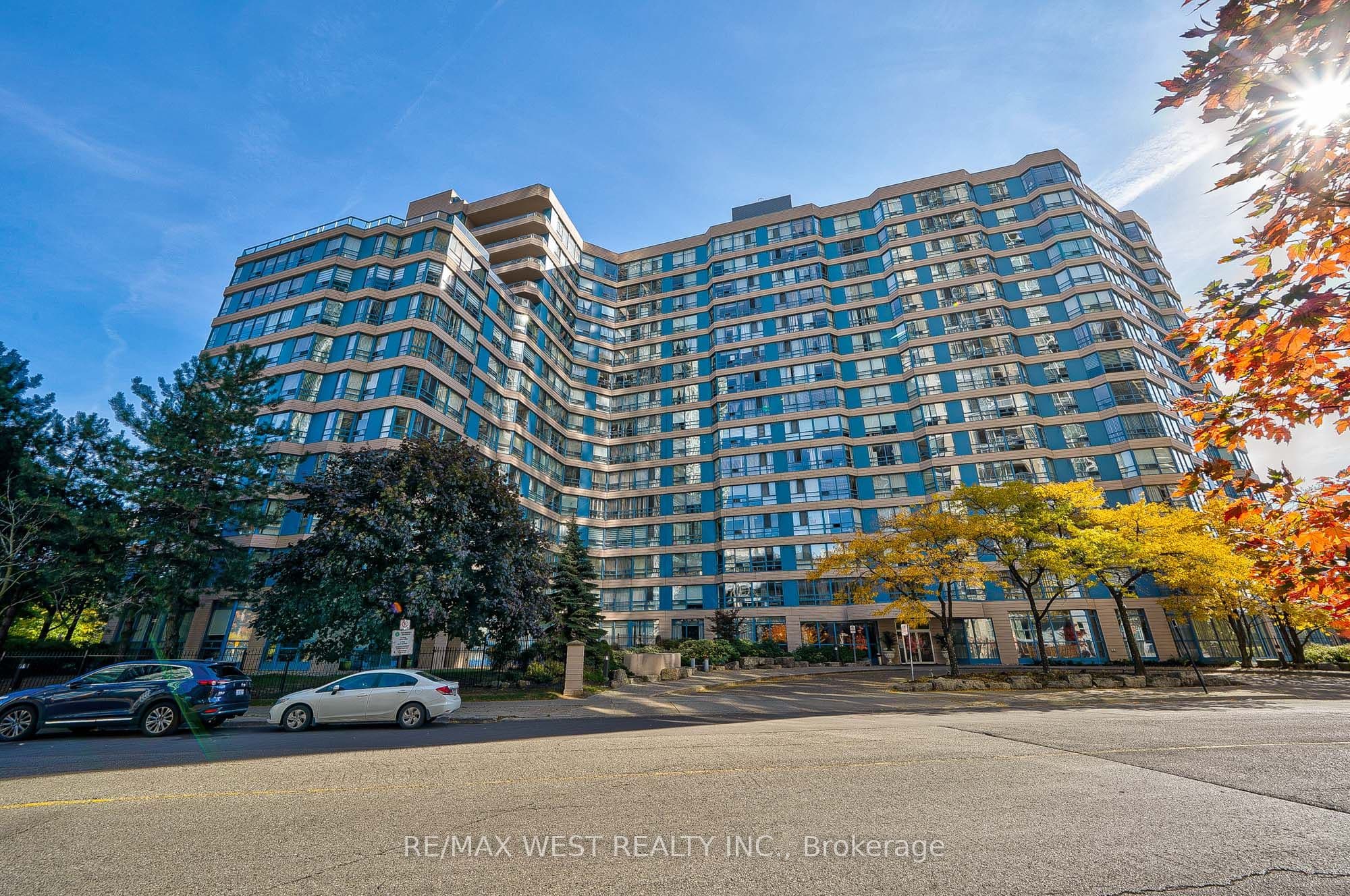 250 Webb Drive 503, Mississauga, ON L5B 3Z4