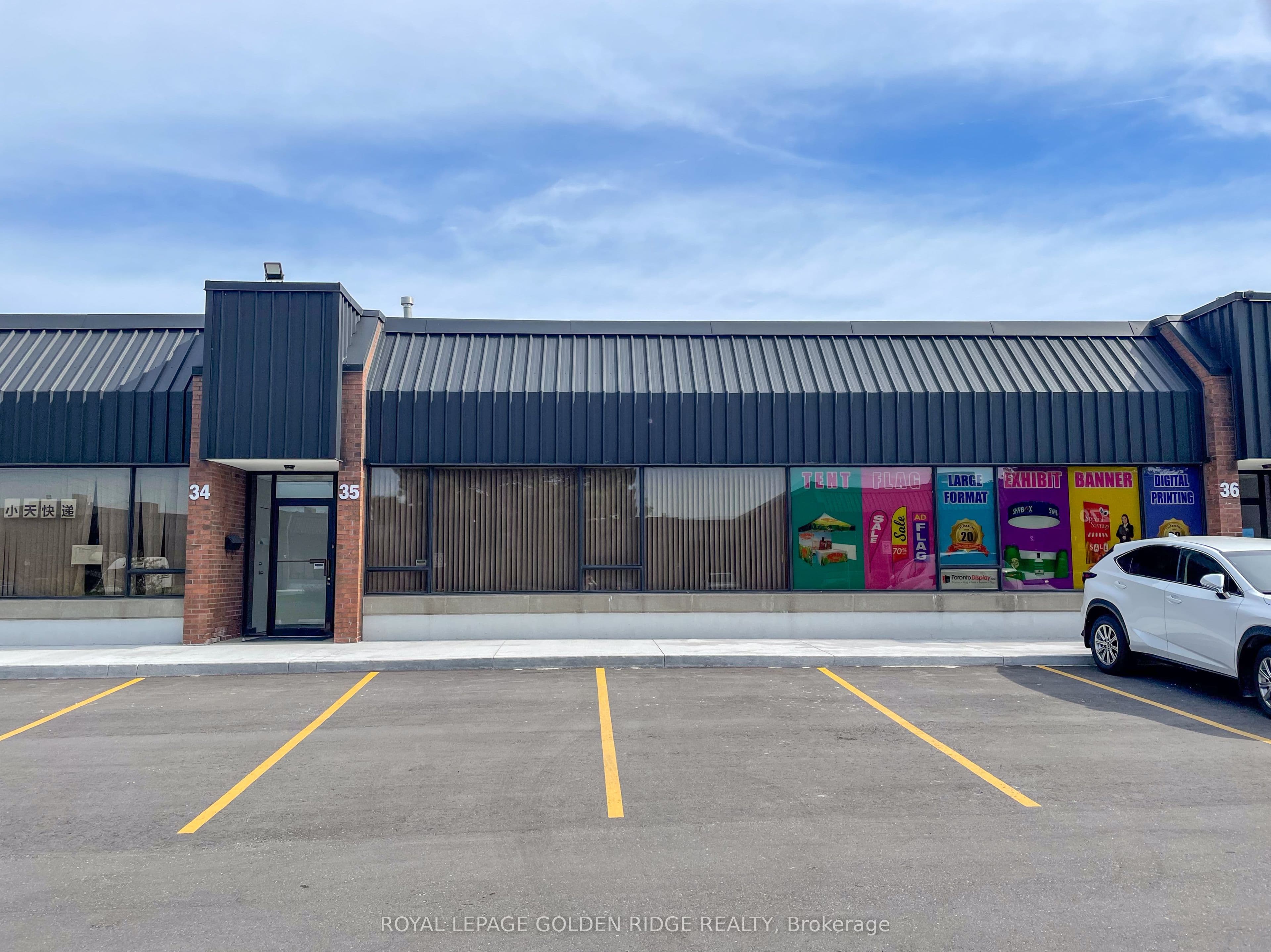 330 Esna Park Drive 35, Markham, ON L3R 1H3