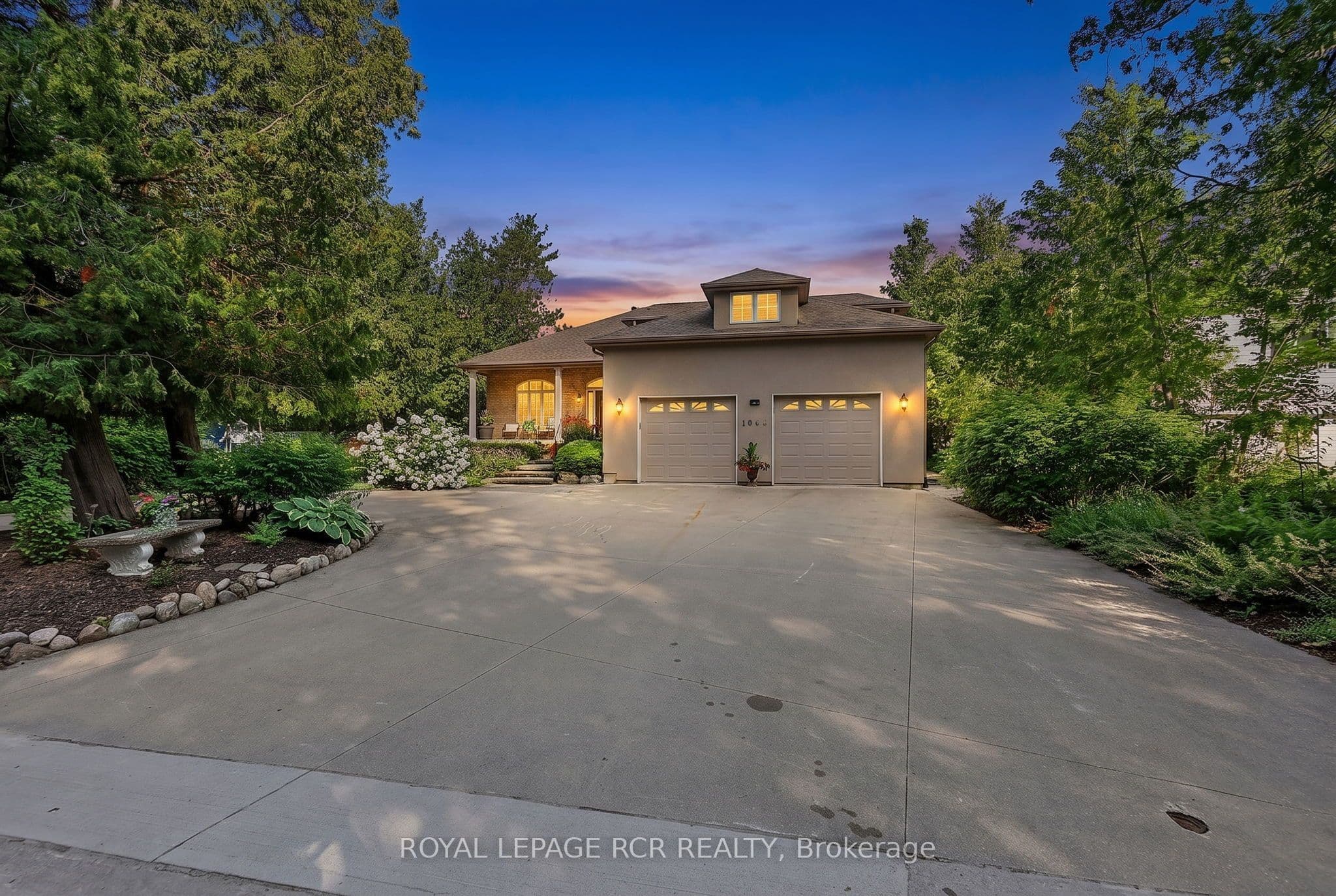 1068 Shore Lane, Wasaga Beach, ON L9Z 2A1