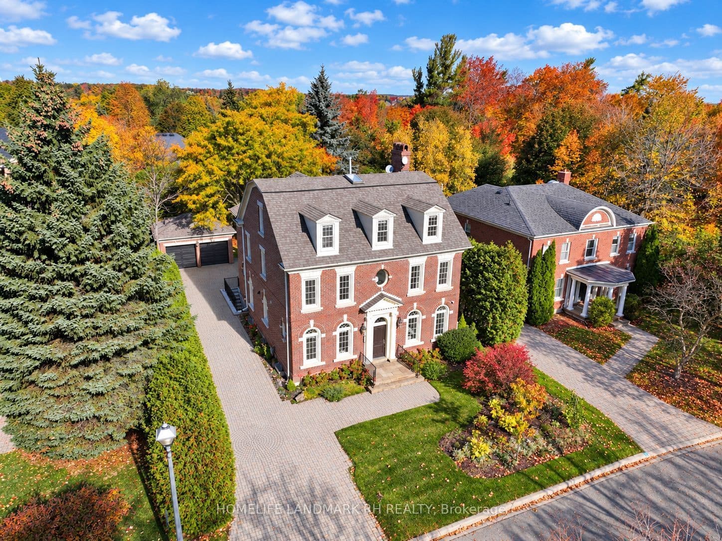 55 Willett Crescent, Richmond Hill, ON L4C 7W2
