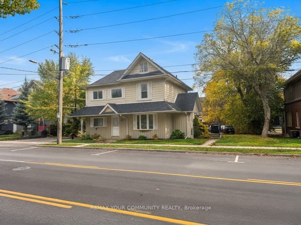 66 Prospect Street, Newmarket, ON L3Y 3S9