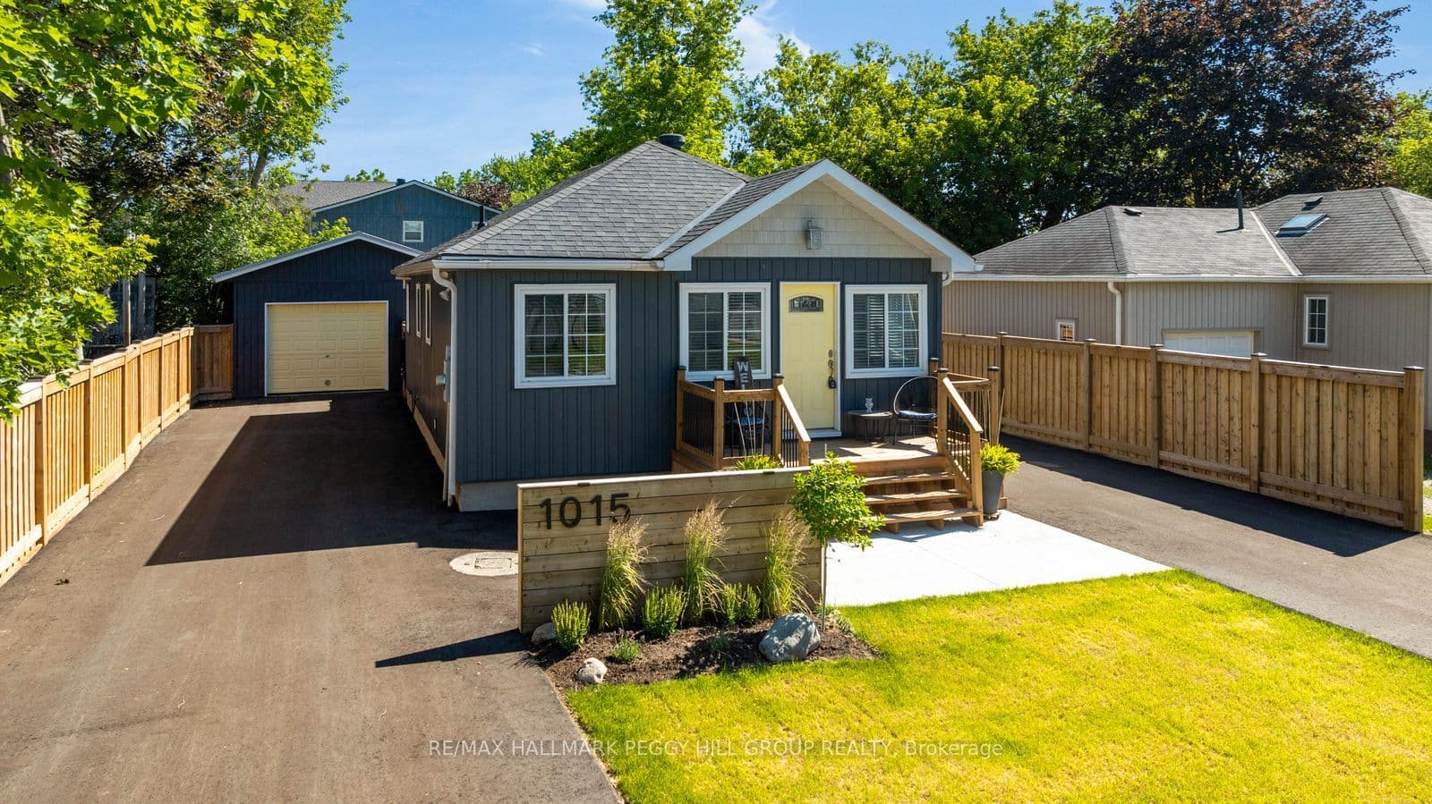 1015 Isabella Street, Innisfil, ON L0L 1W0