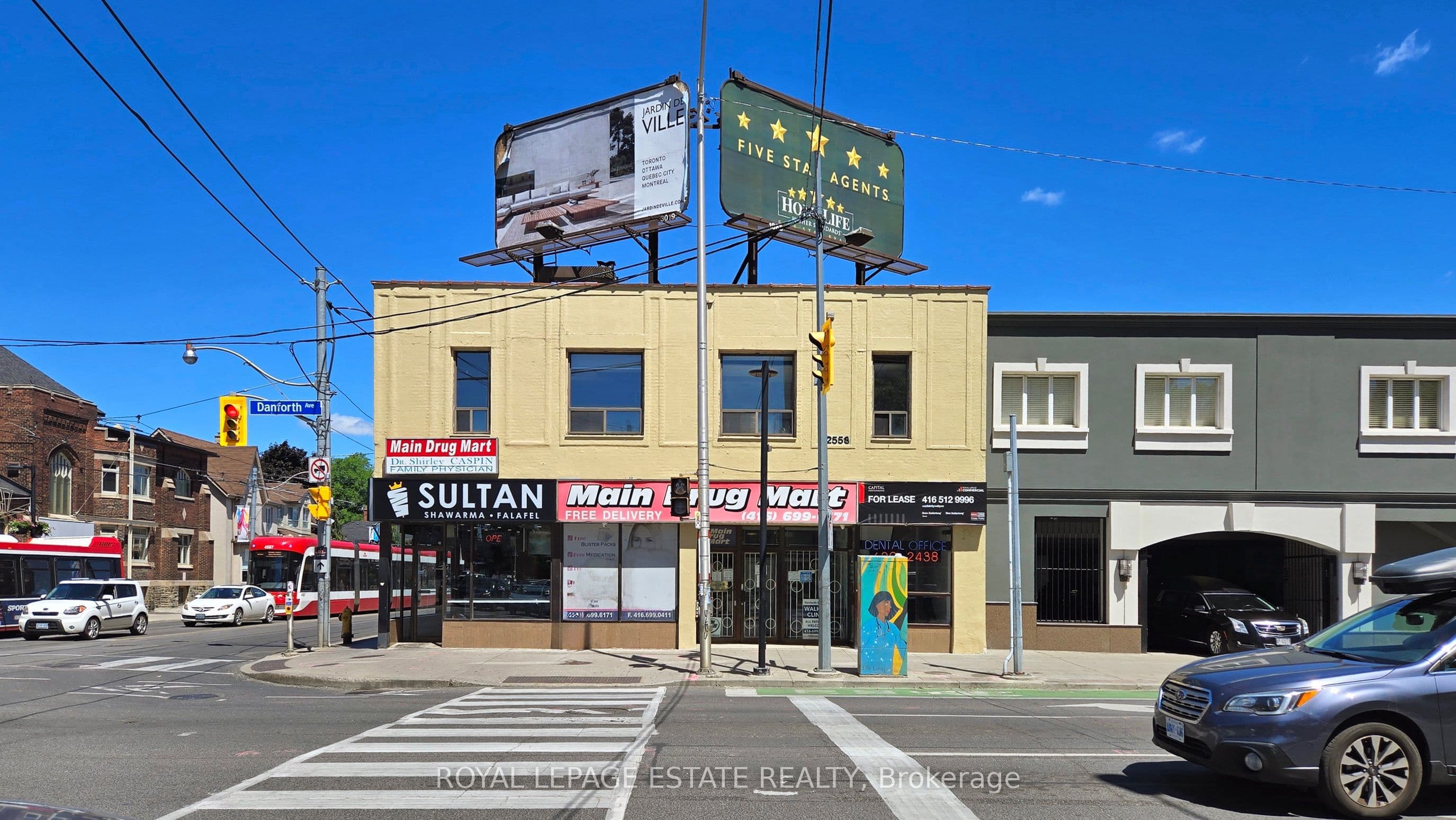 2558 Danforth Avenue B101, Toronto, ON M4C 1L3