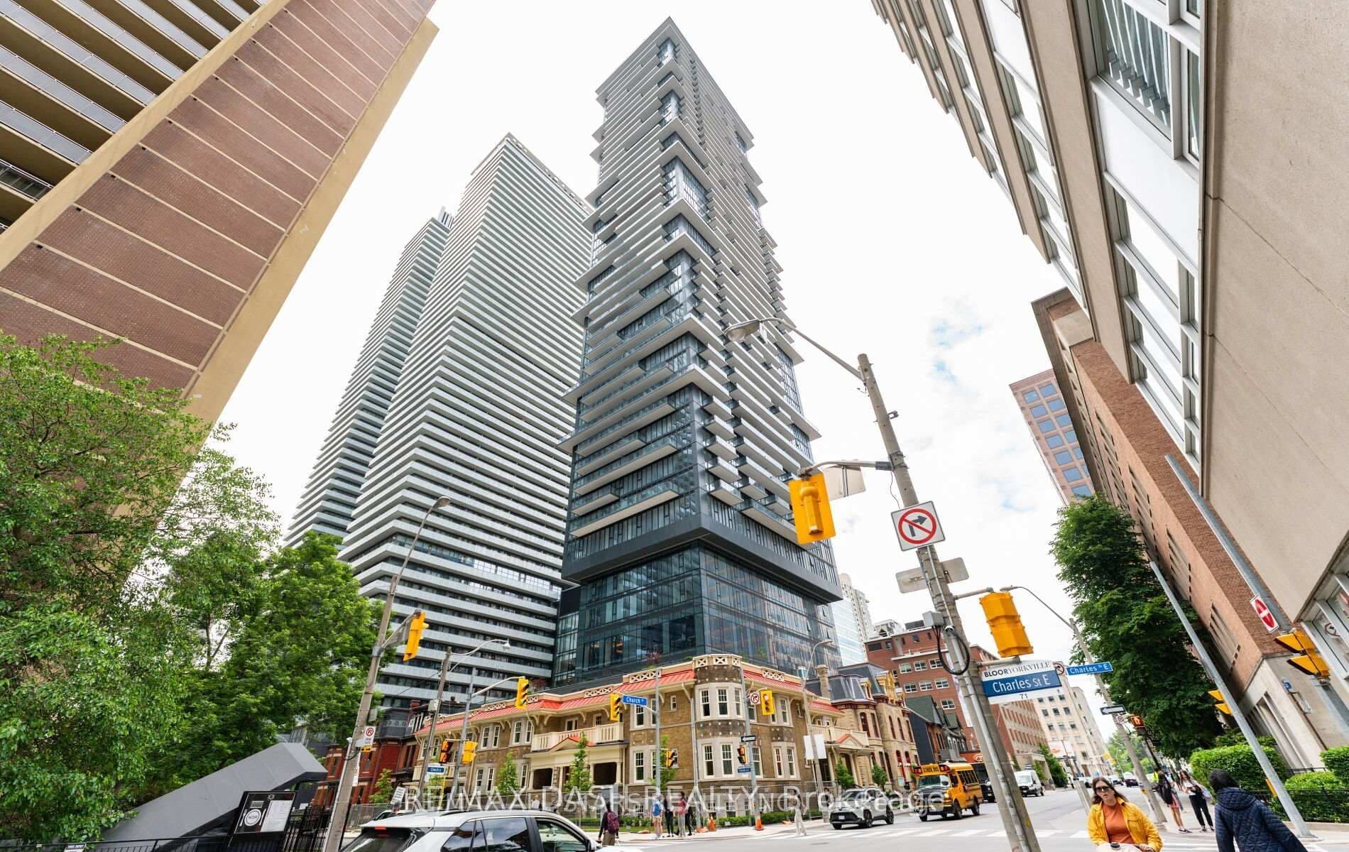 634 Church Street 2806, Toronto, ON M4Y 0G9