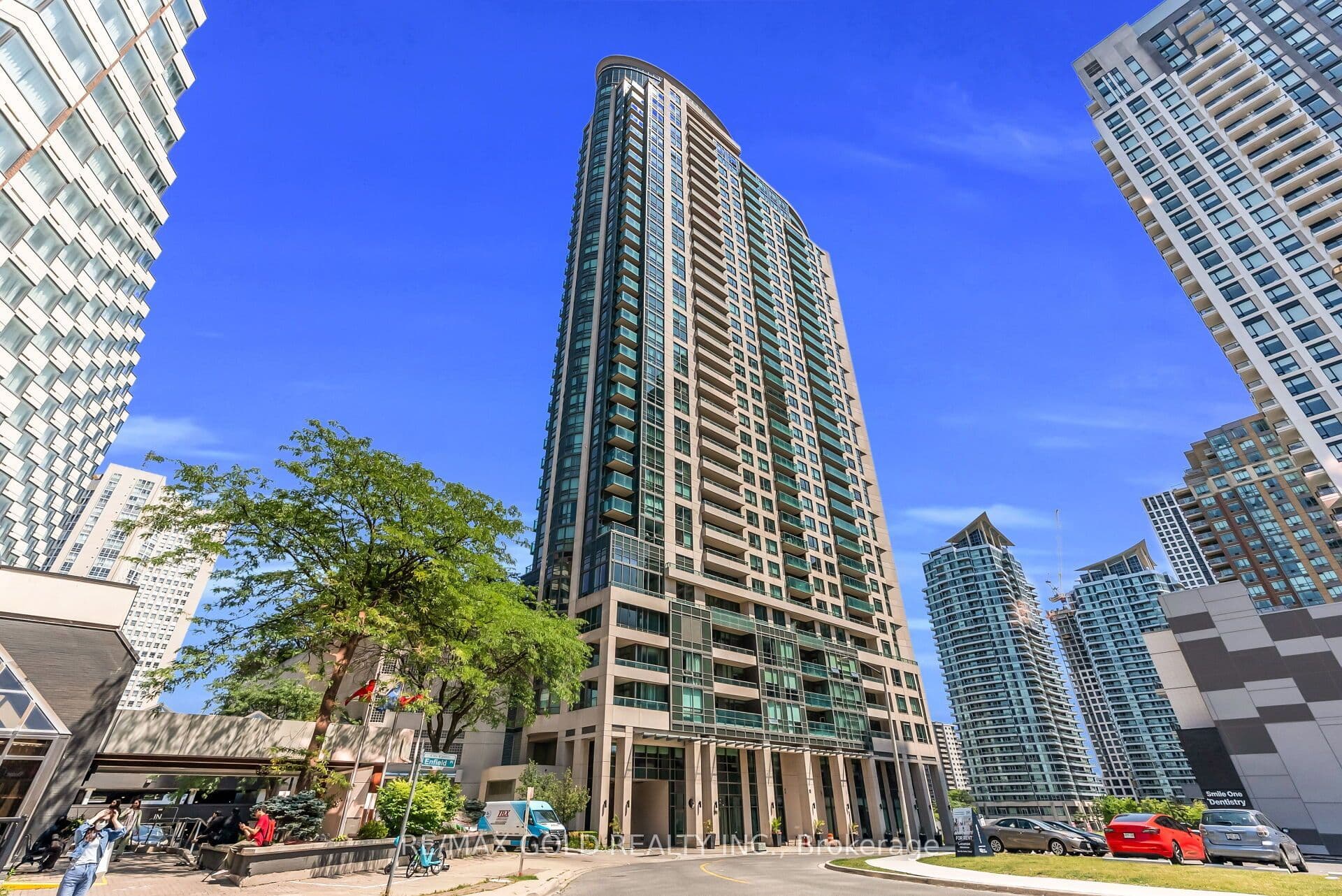 208 Enfield Place 3808, Mississauga, ON L5B 0G8