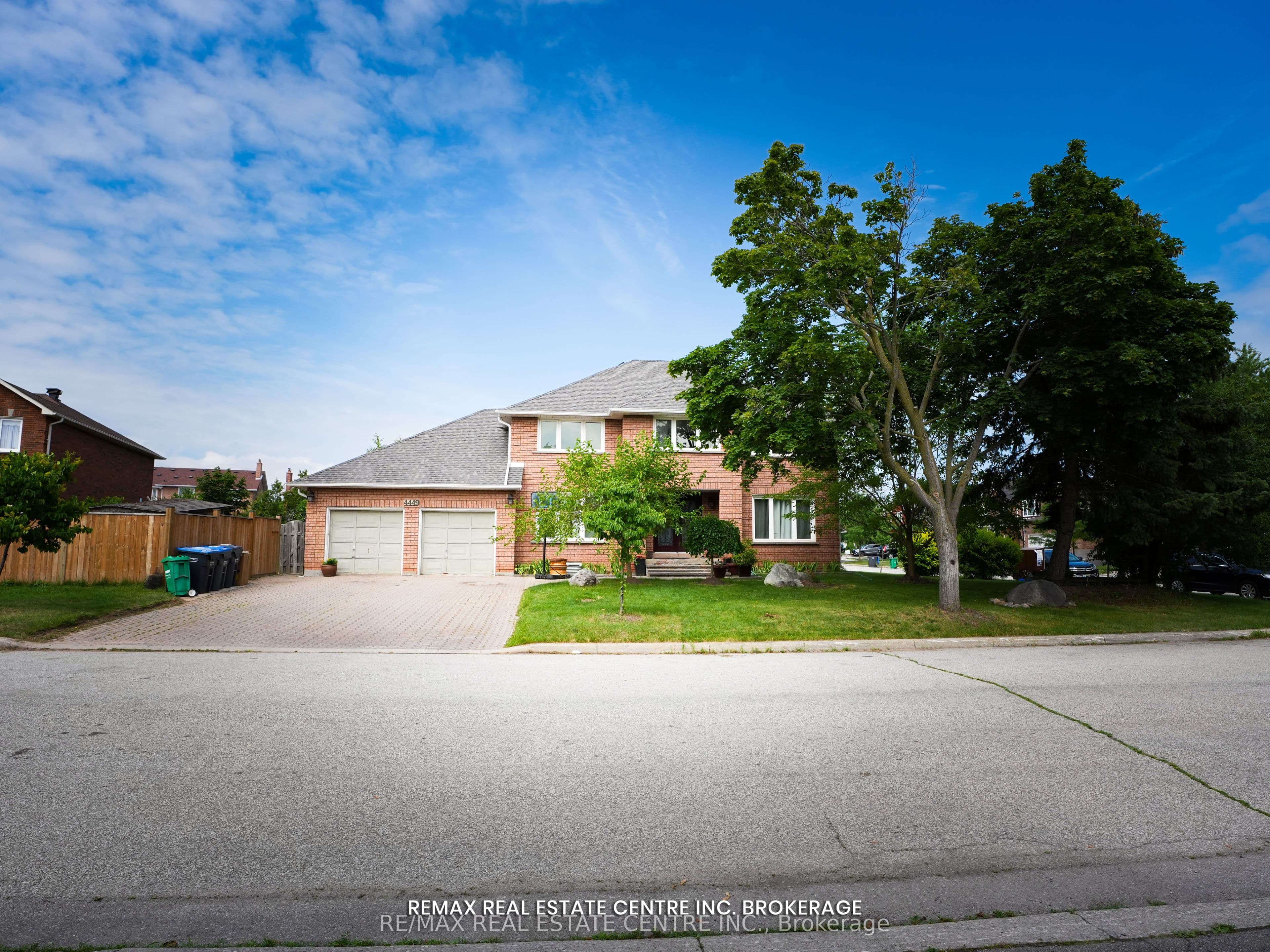 4449 Idlewilde Crescent, Mississauga, ON L5M 4E5