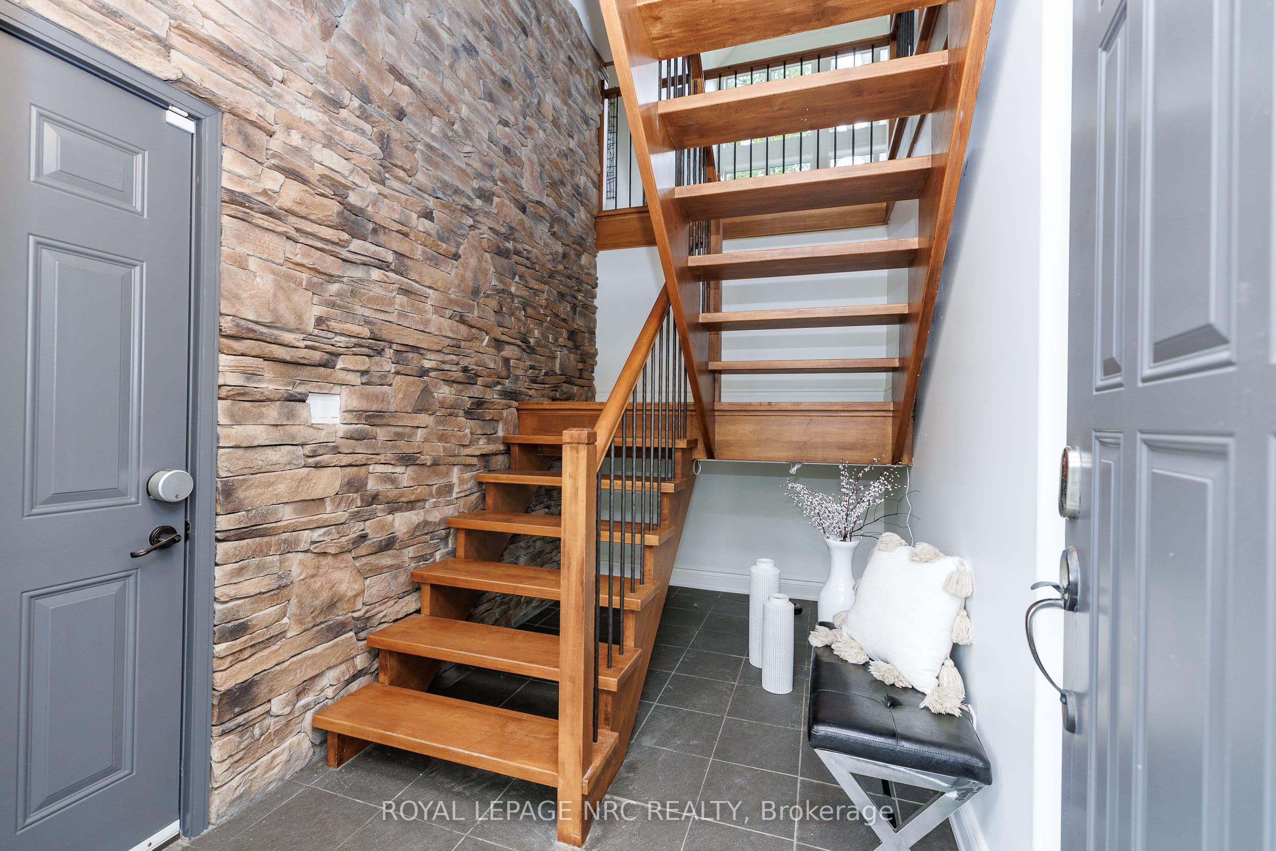 50 Tremont Drive, St. Catharines, ON L2T 4A3