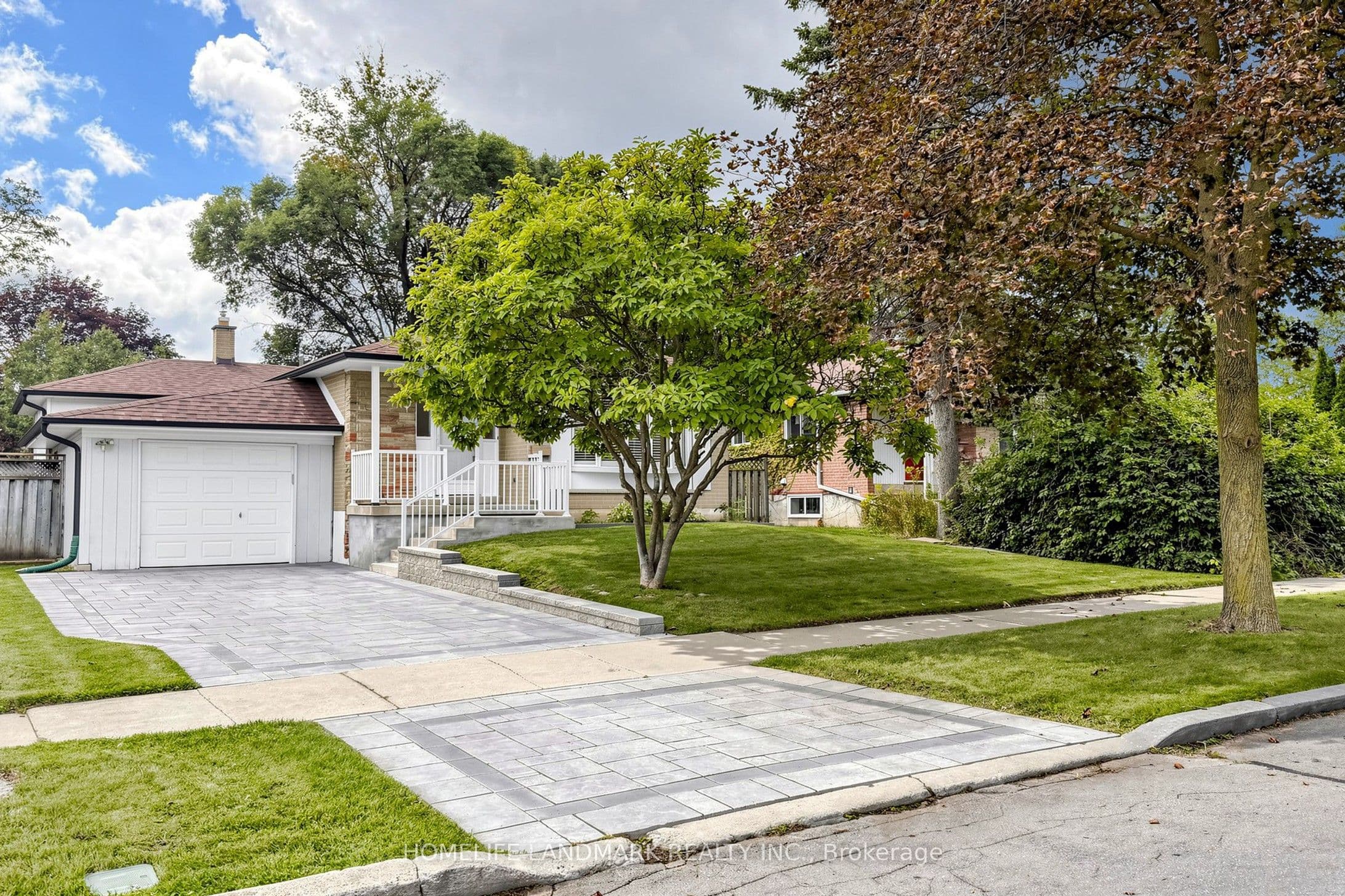 29 Dexter Boulevard, Toronto, ON M2H 1Z3