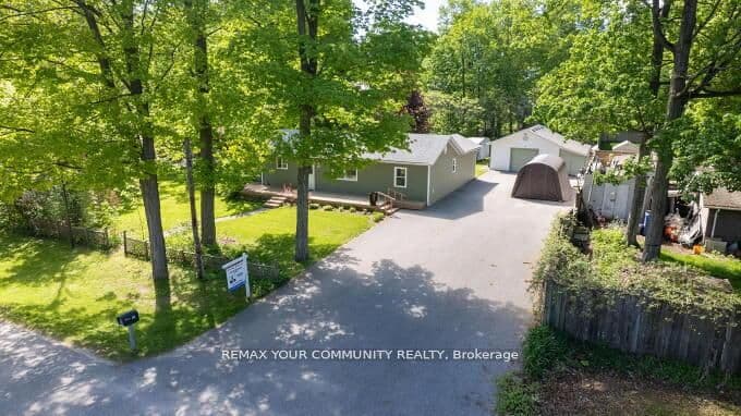 781 Edward Street, Innisfil, ON L9S 2S2