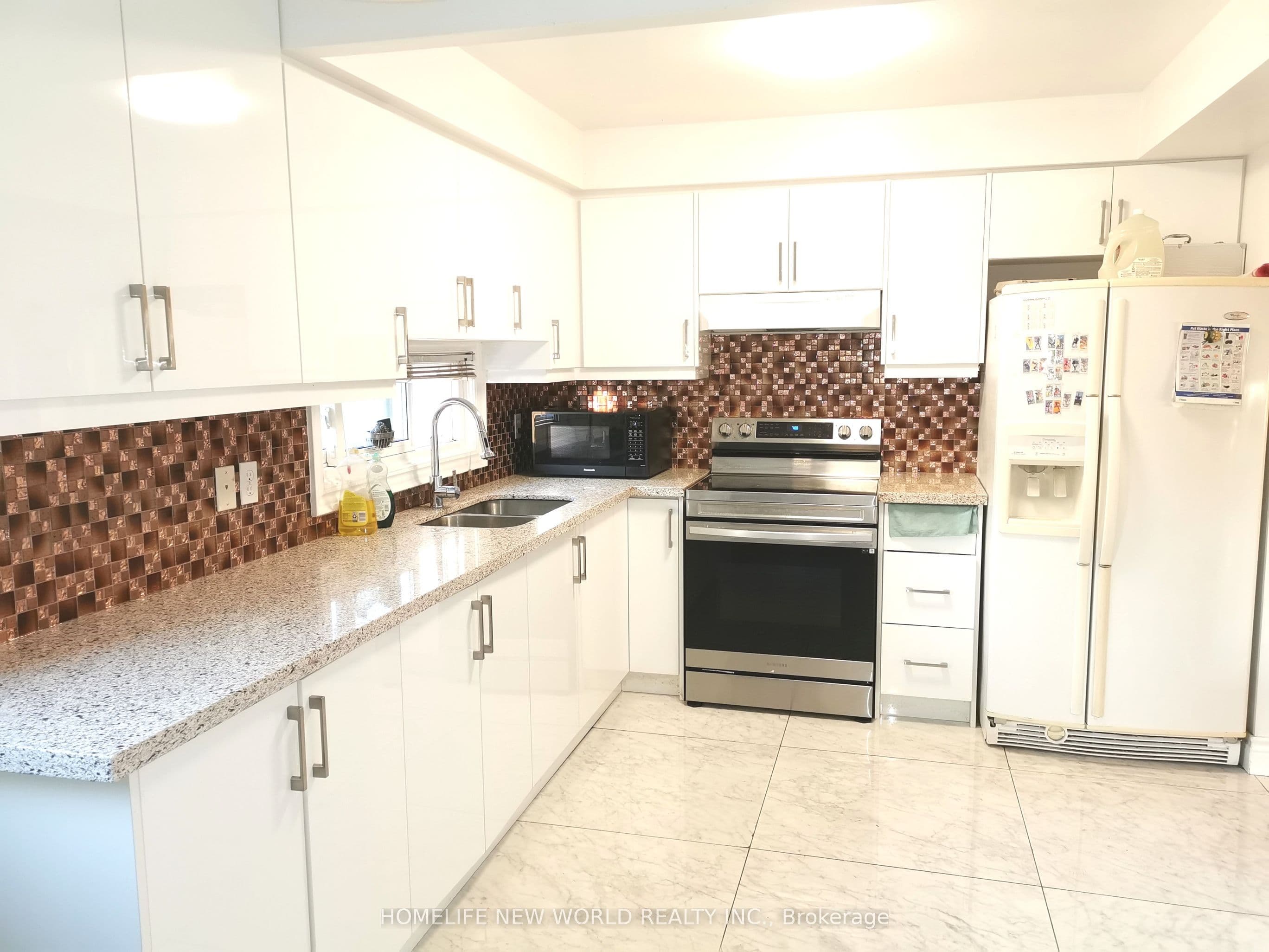 25 Picola Court Master bedroom, Toronto, ON M2H 2N2