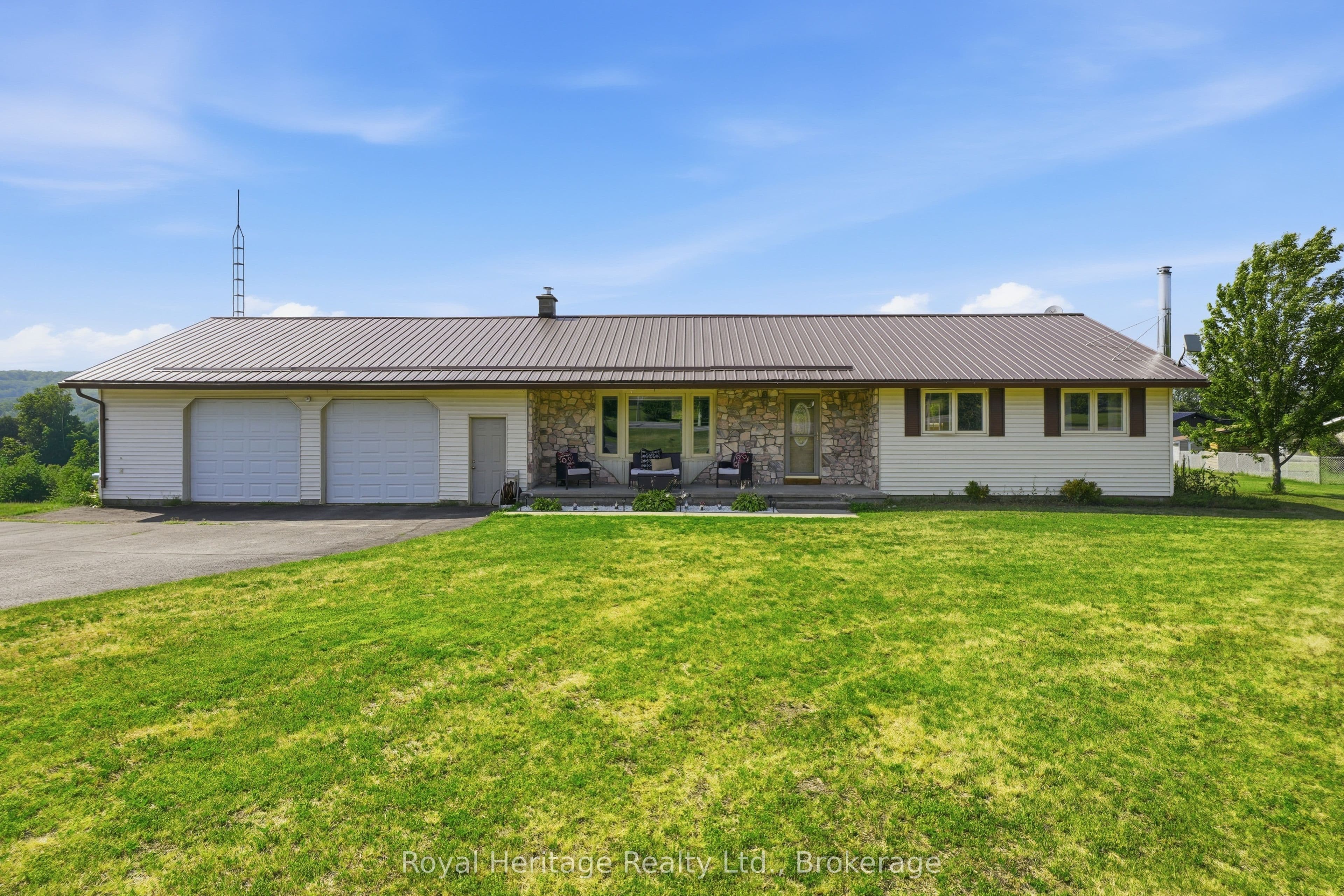 967 Frankford-Stirling Road, Quinte West, ON K0K 2C0
