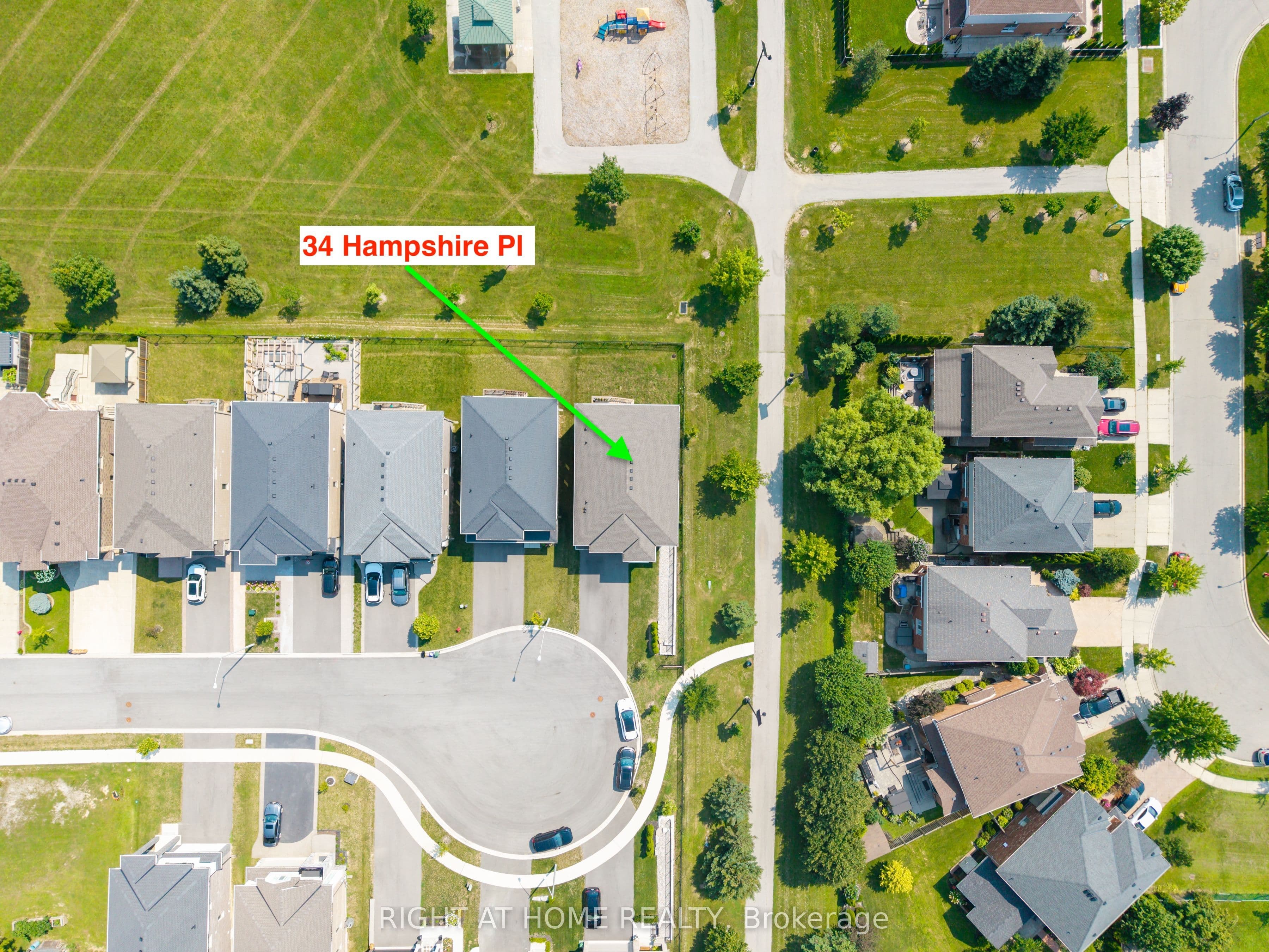 34 Hampshire Place, Hamilton, ON L8J 3W8