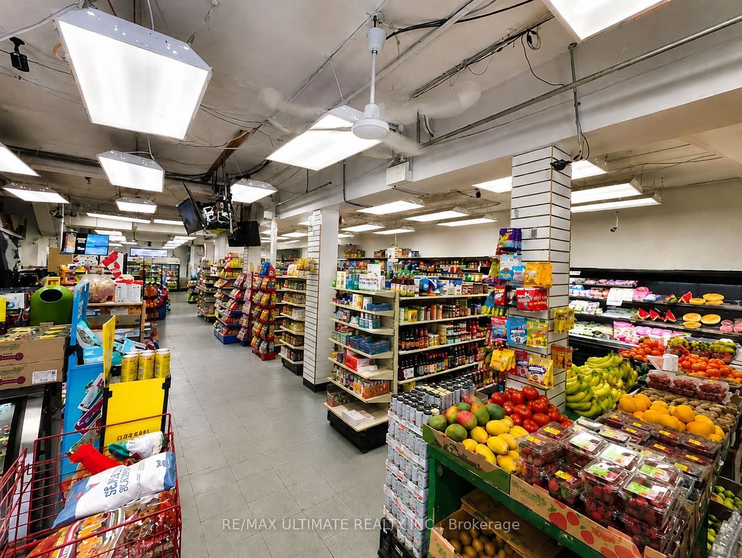 720-720A Queen Street E, Toronto, ON M4M 1H2
