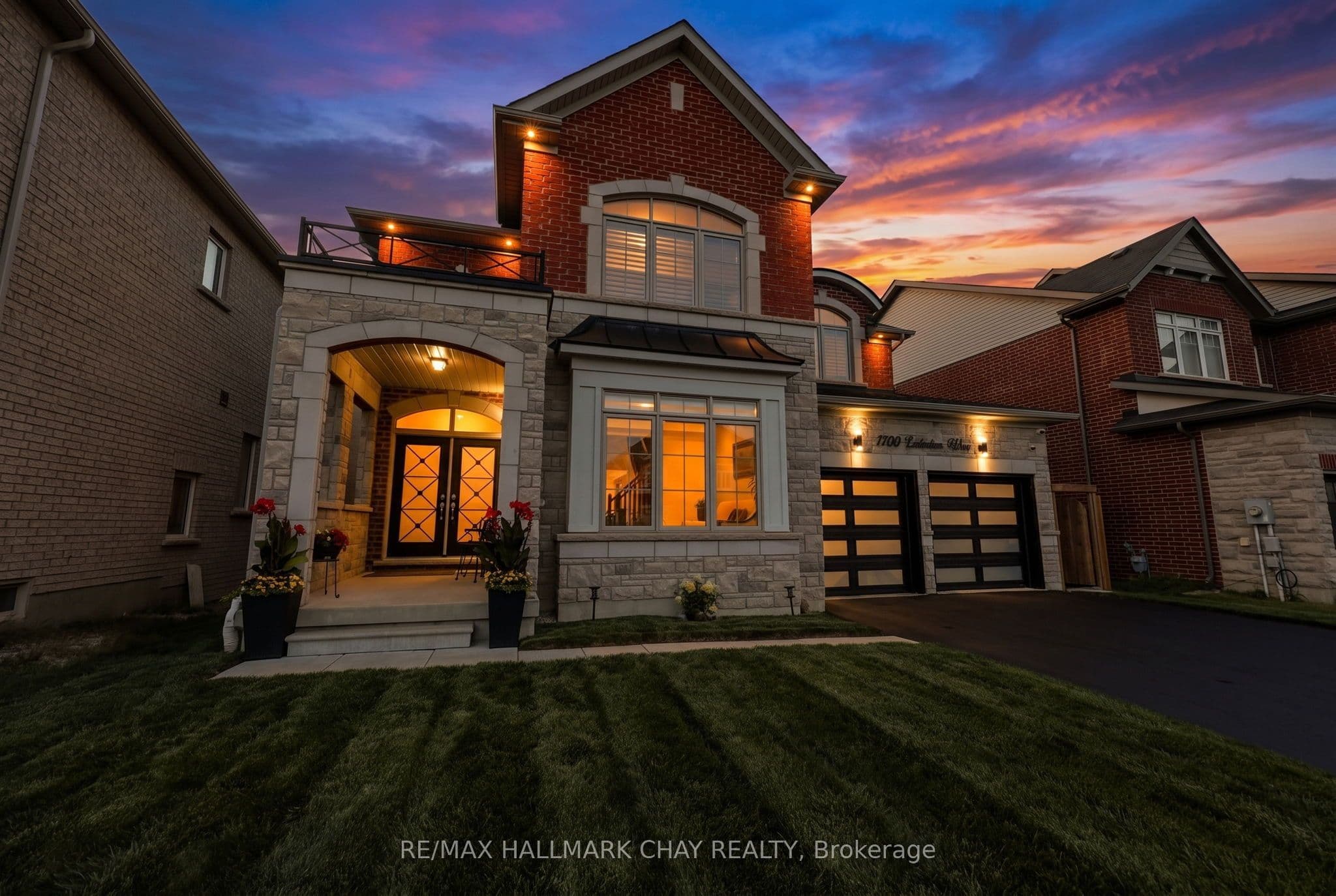 1709 Emberton Way, Innisfil, ON L9S 0N4
