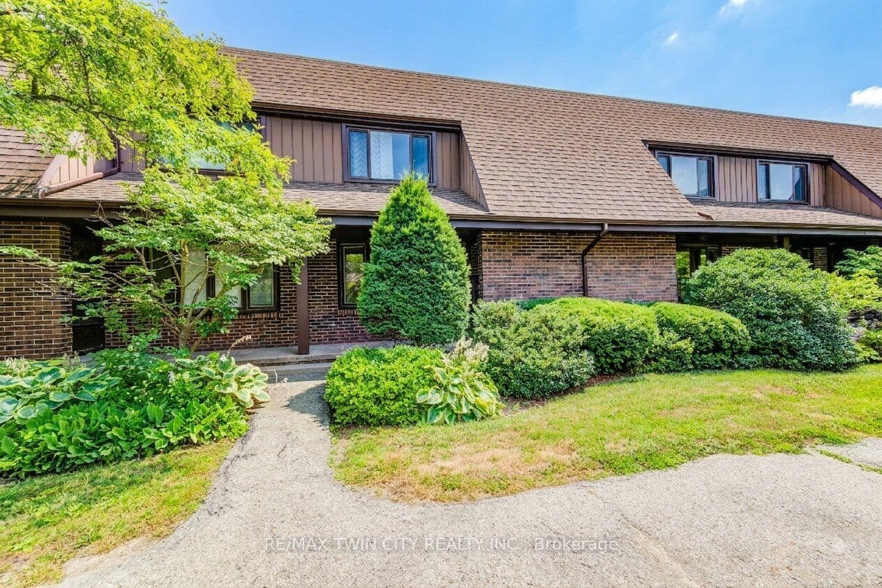 285 SANDOWNE Drive 15, Waterloo, ON N2K 2C1