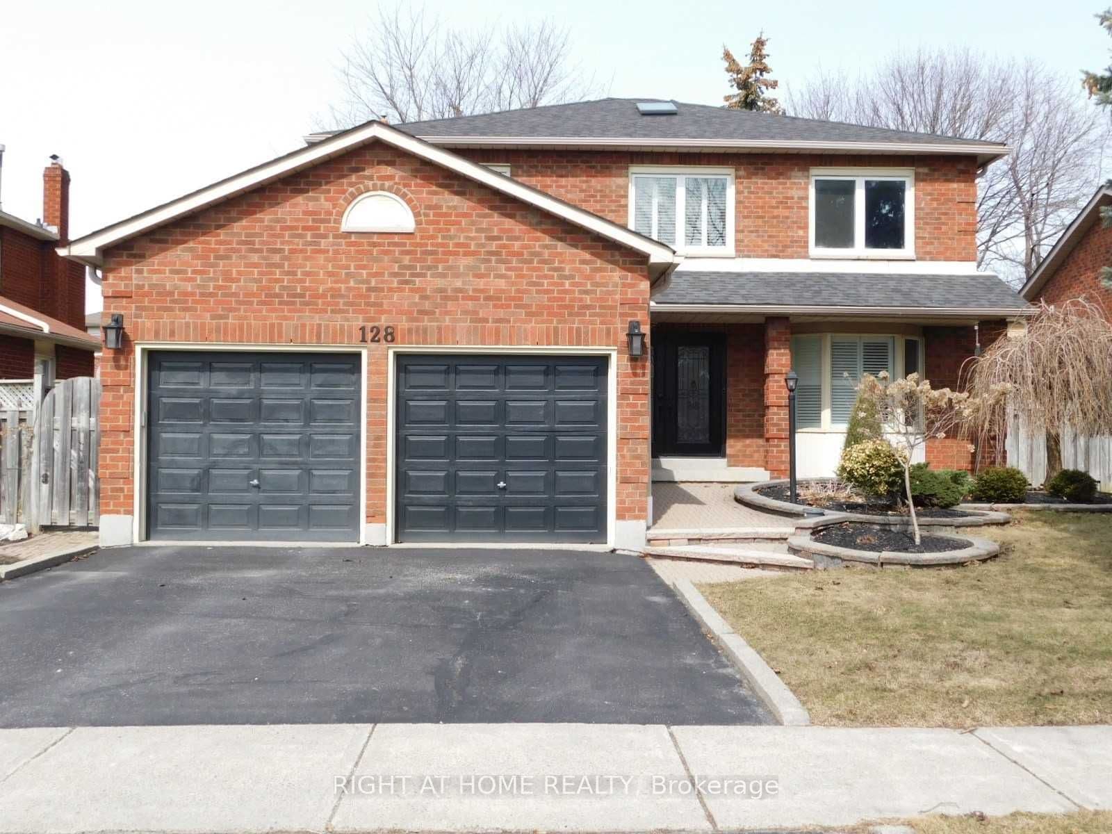 128 William Stephenson Drive, Whitby, ON L1N 8V1