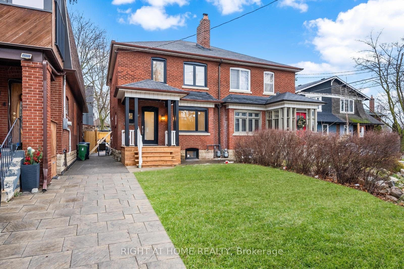 147 Forman Avenue, Toronto, ON M4S 2R9