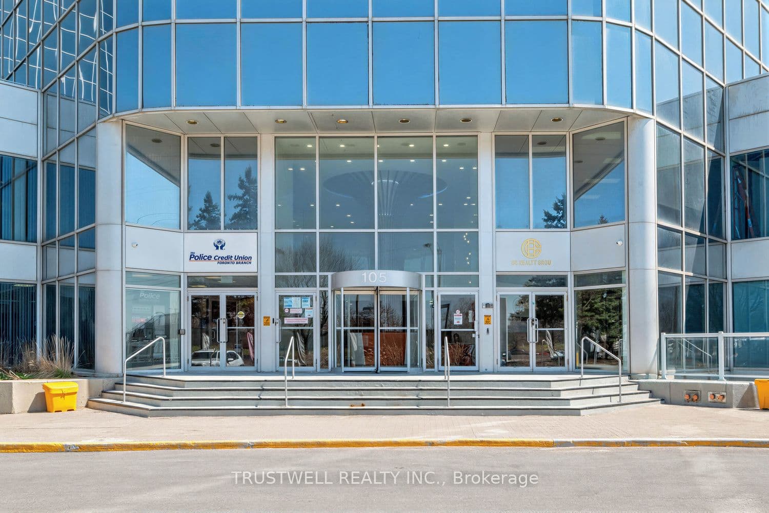 105 Gordon Baker Road 615, Toronto, ON M2H 3P8