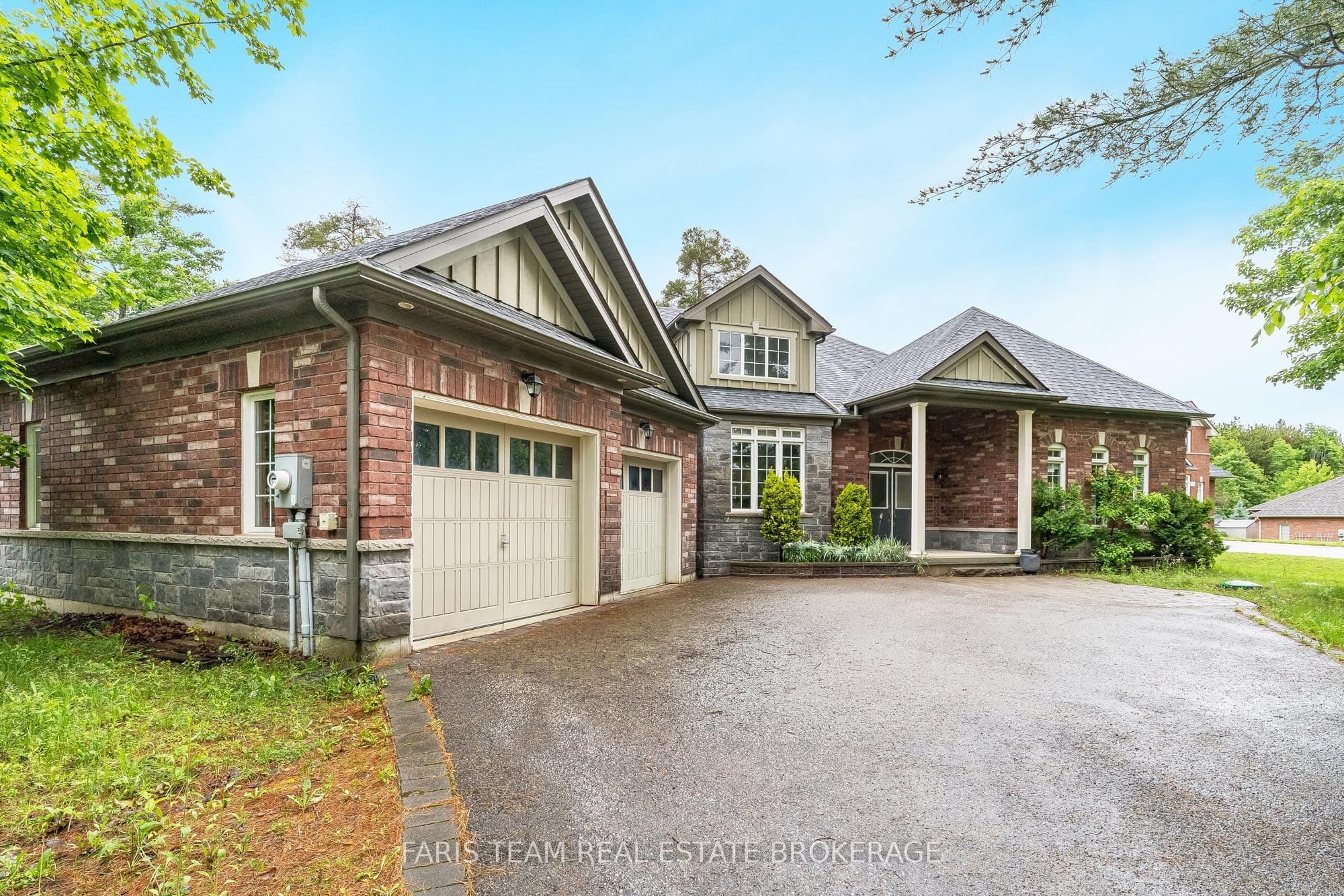 4 Diamond Valley Drive, Oro-Medonte, ON L0L 2E0