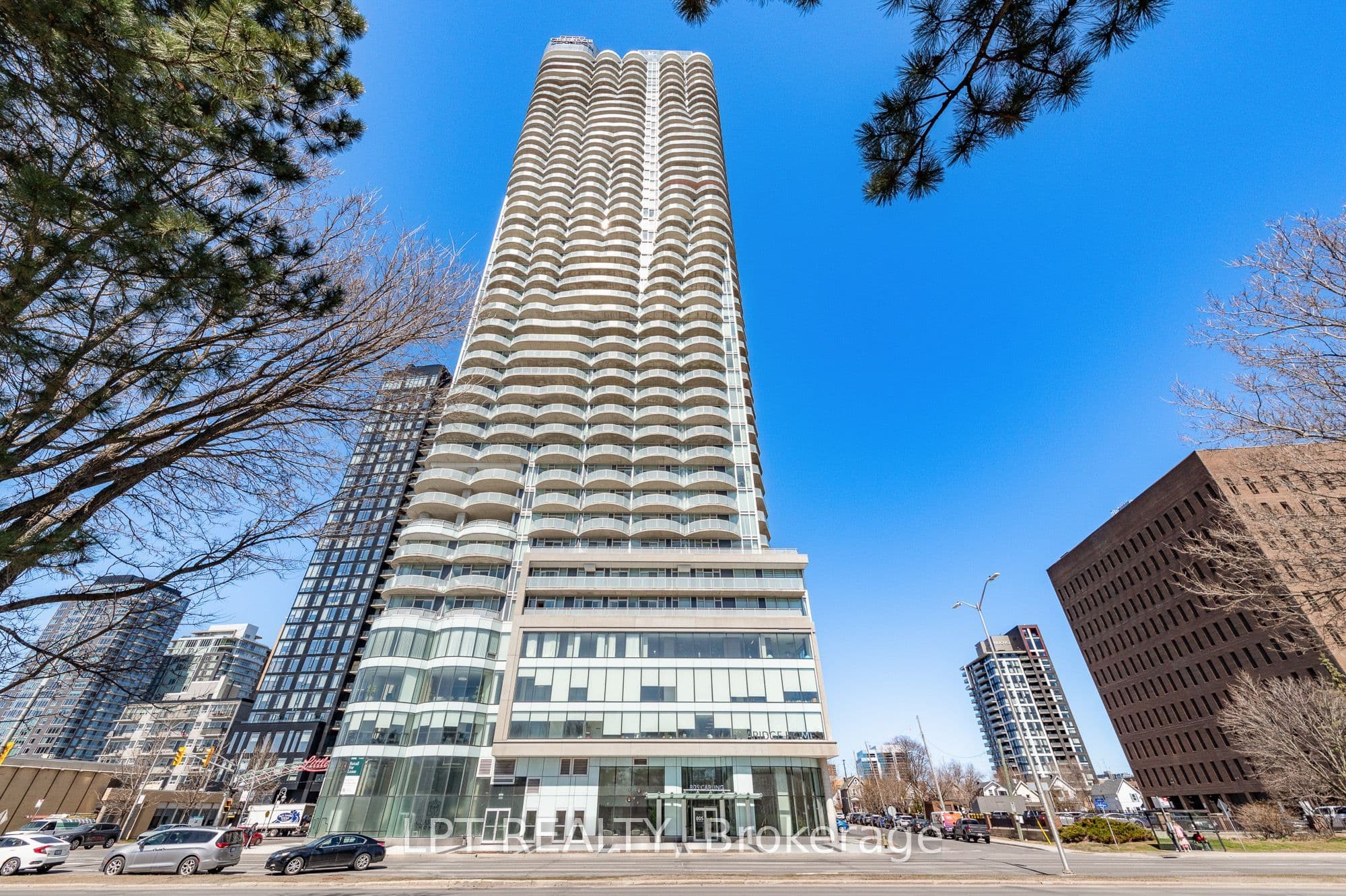 805 Carling Avenue 1009, Dows Lake - Civic Hospital and Area, ON K1S 5W9