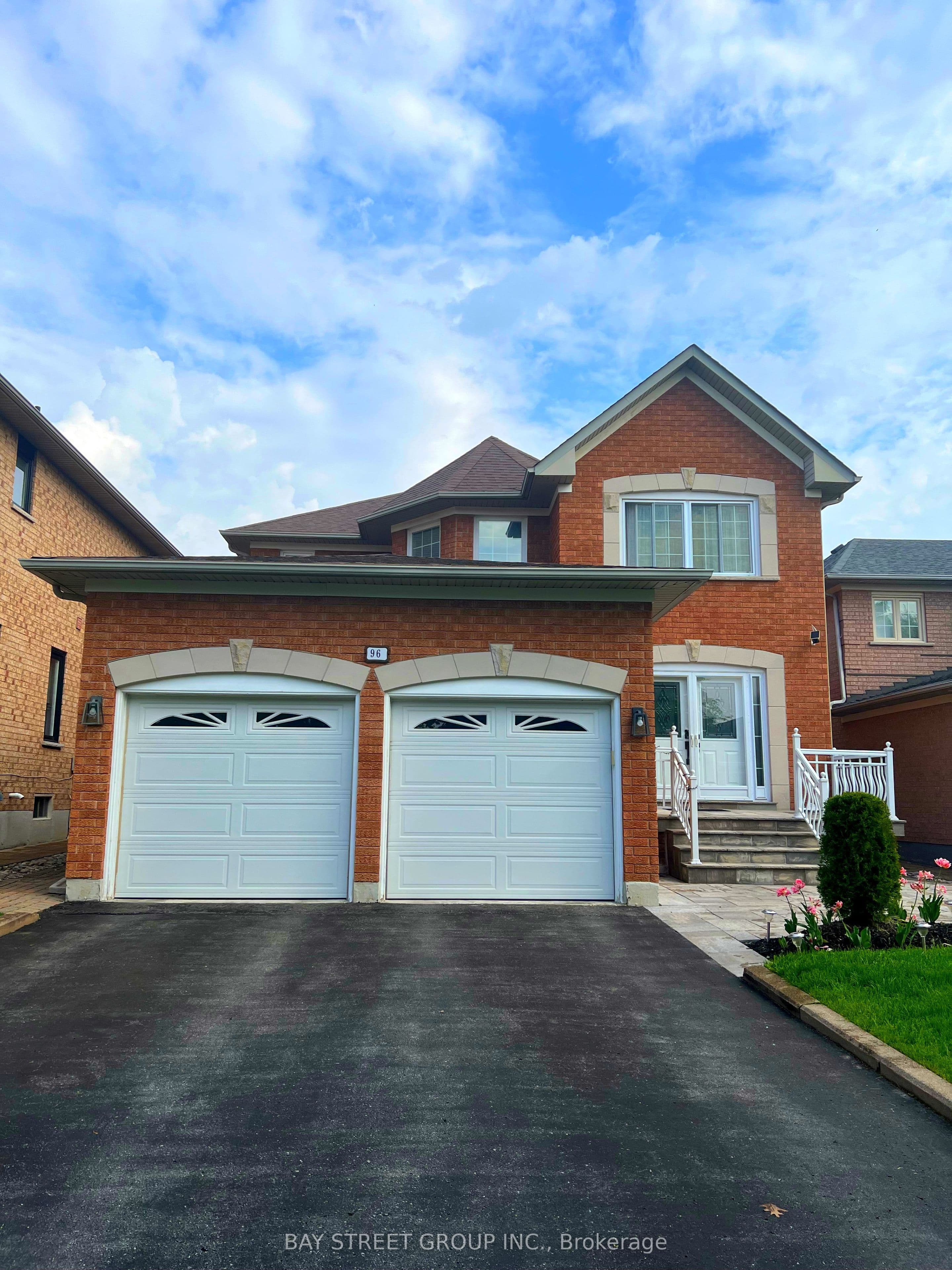 Bsmt 96 Grandlea Crescent, Markham, ON L3S 4A3