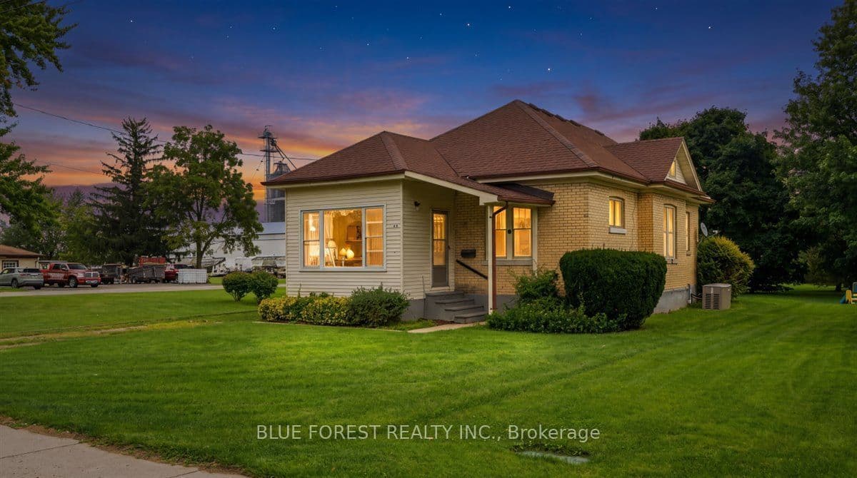 144 Clyde Street, Adelaide Metcalfe, ON N0M 2B0