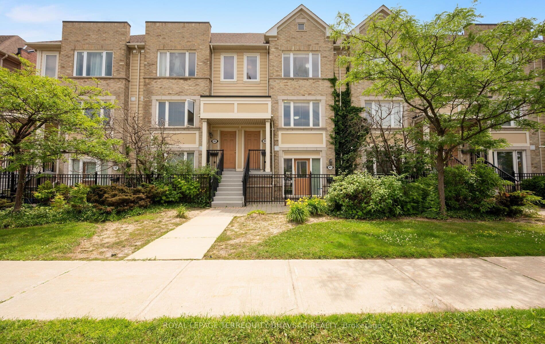 3098 Eglinton Avenue W 94, Mississauga, ON L5M 8C5