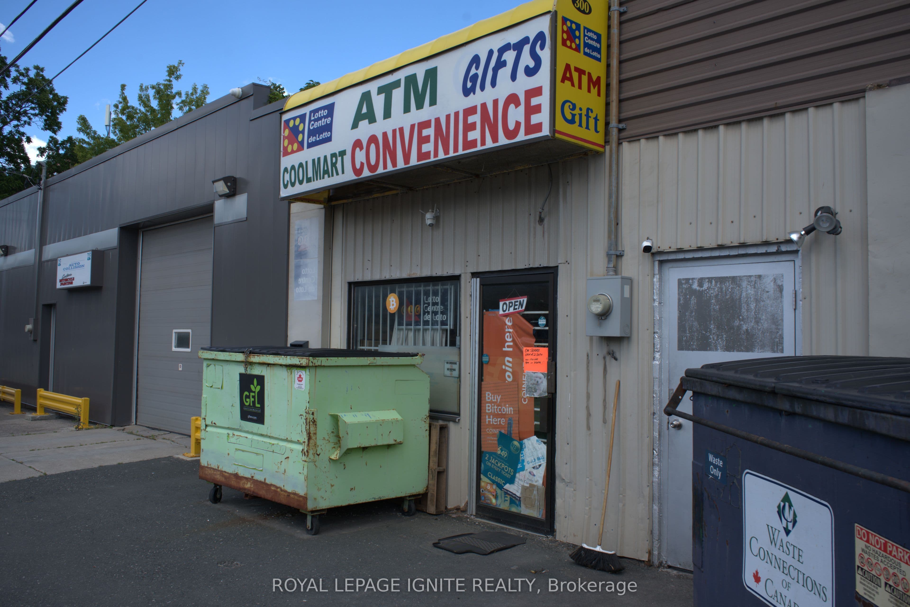 300 Dundas Street E, Whitby, ON L1N 2J1