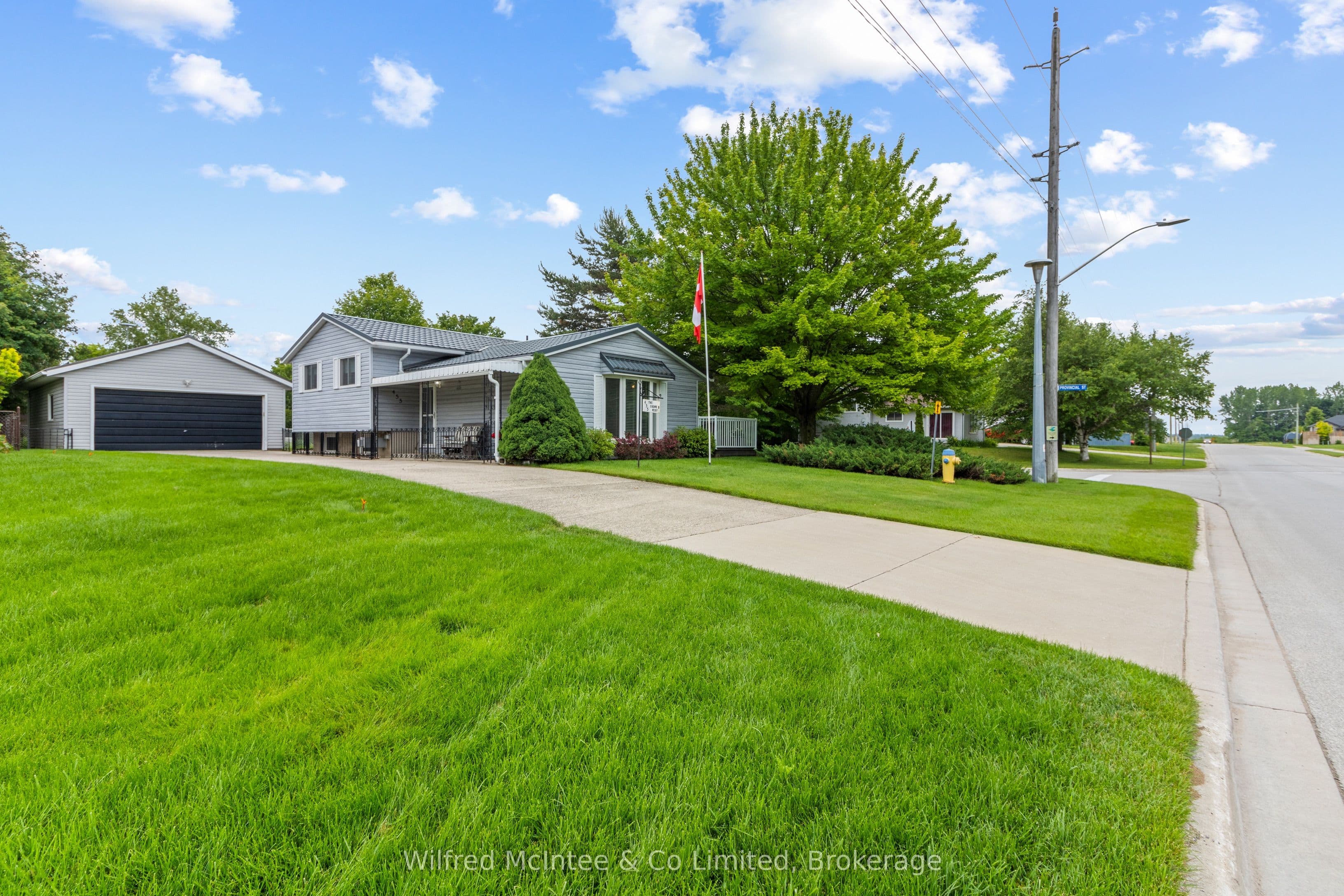 455 Bruce Street, Saugeen Shores, ON N0H 2C1
