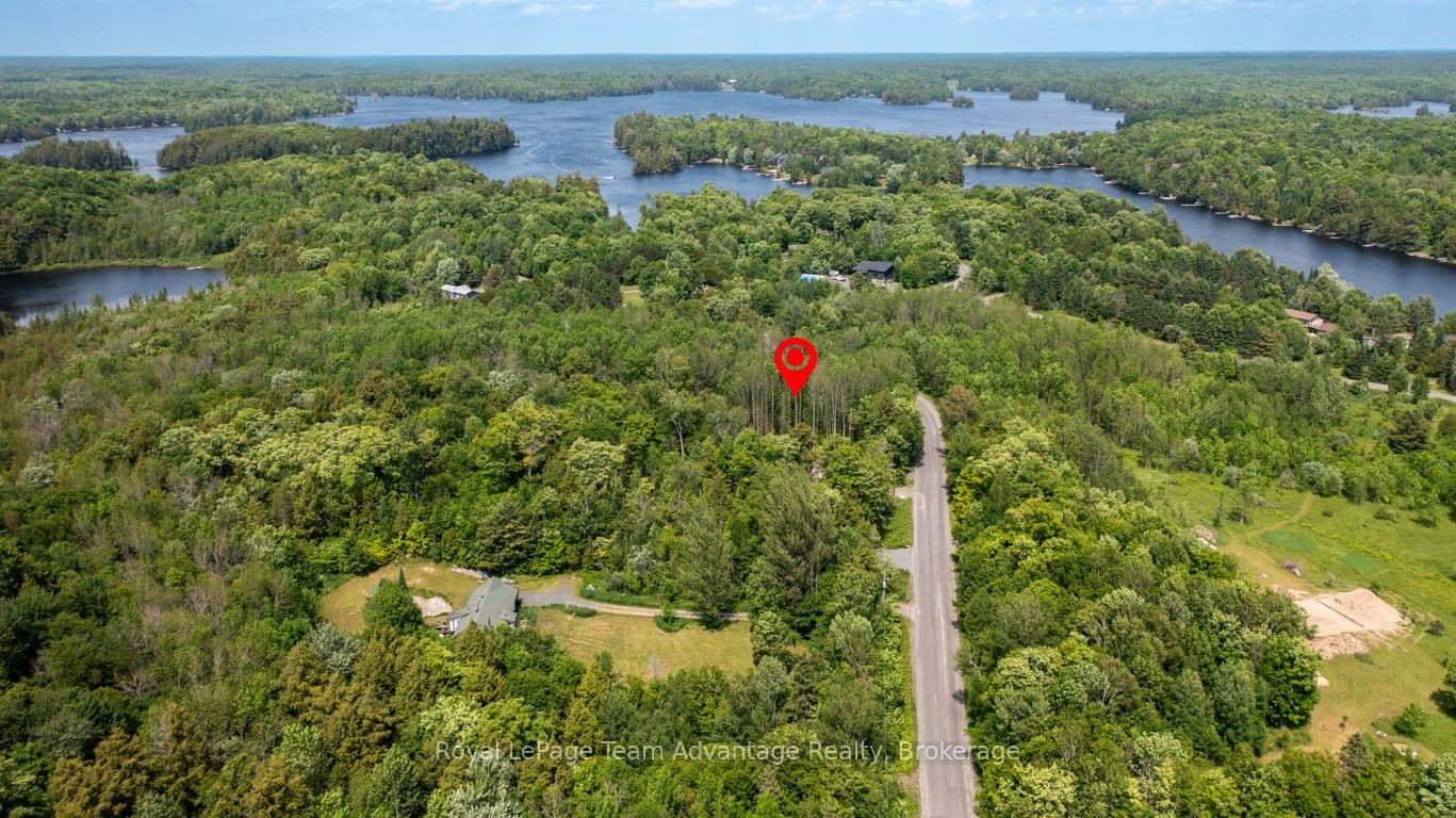 40 Sunnyshore Park Drive, McKellar, ON P2A 0B5