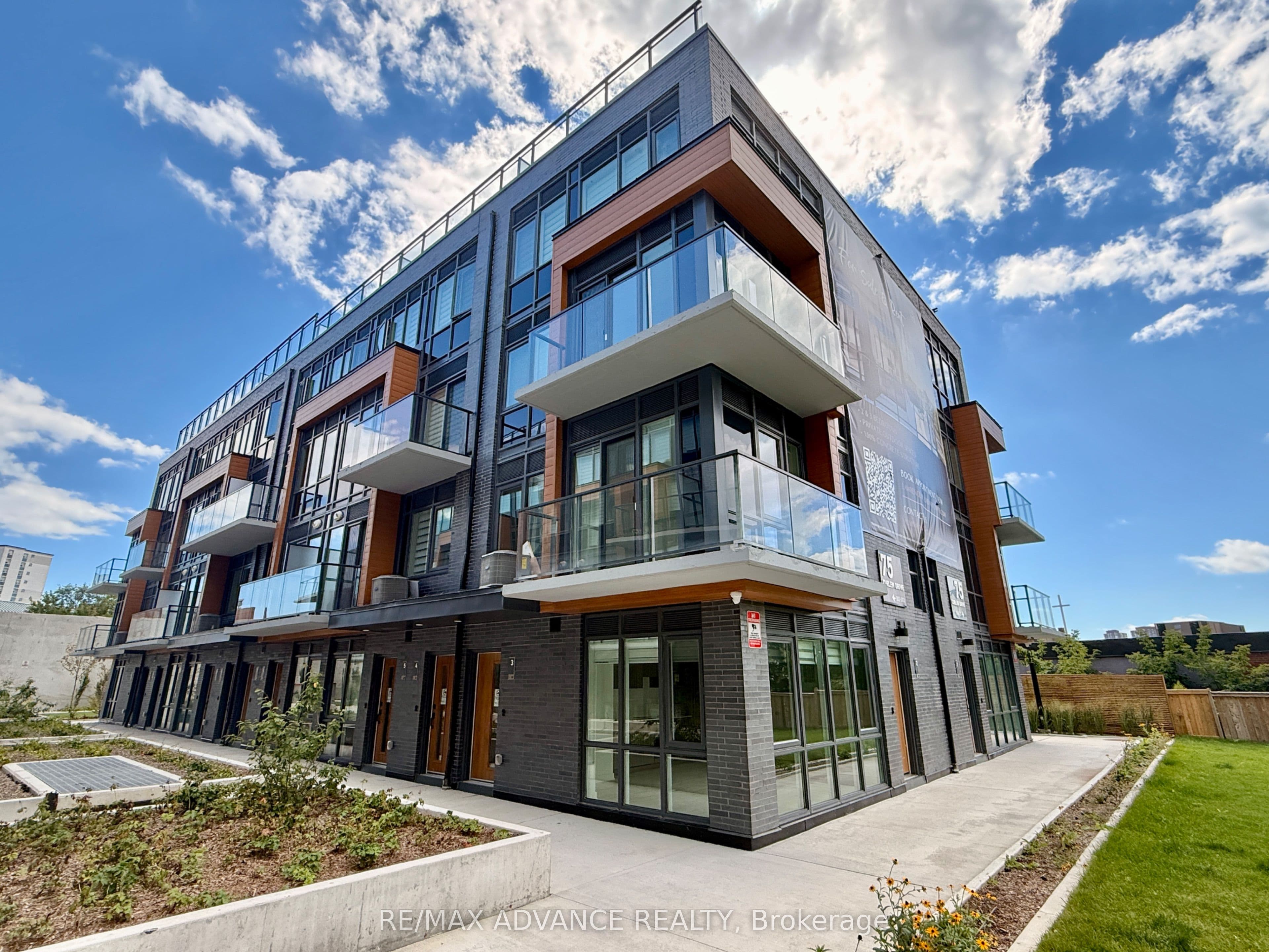 75 Curlew Drive 14, Toronto, ON M3A 0A9
