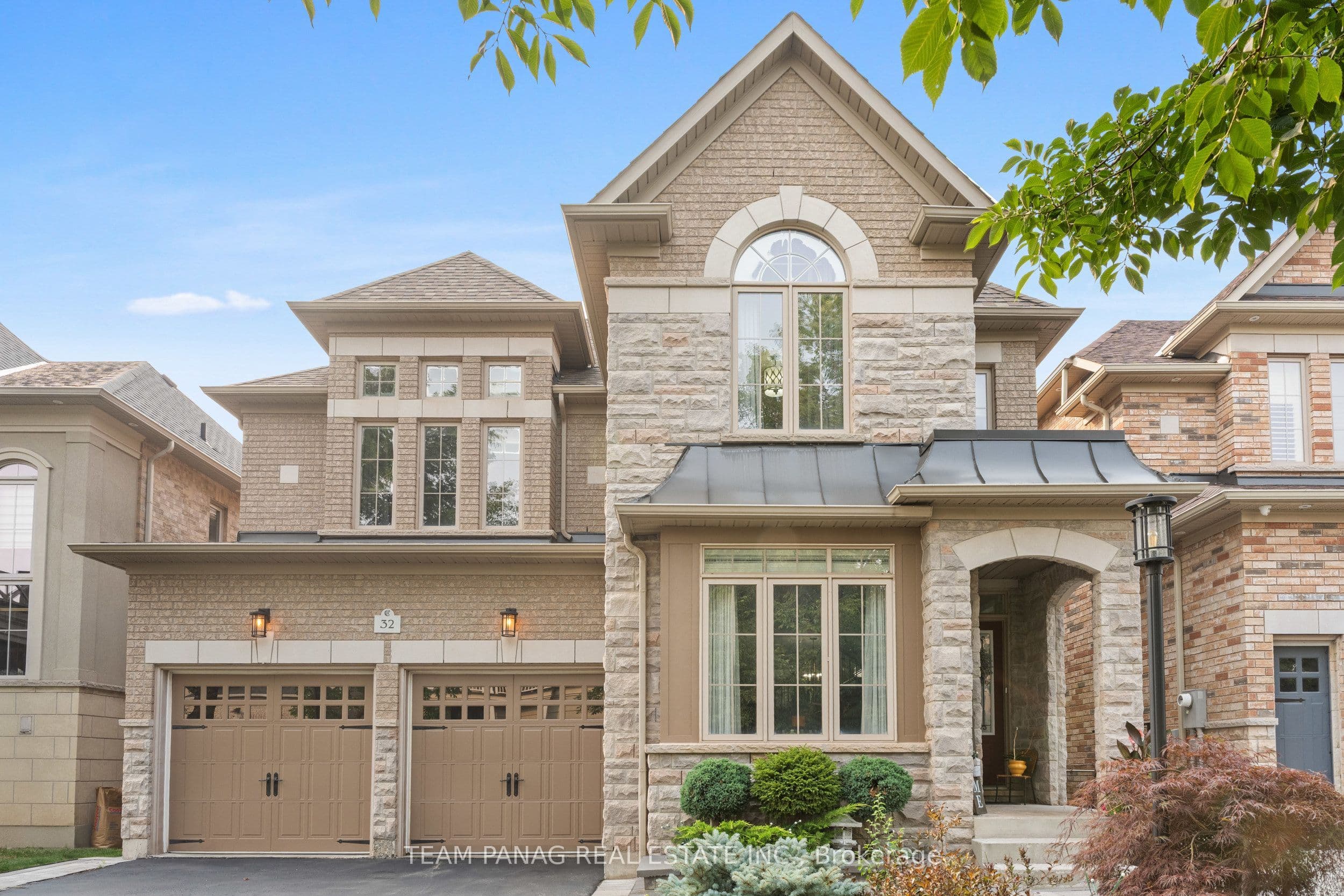 32 Impulse Circle, Brampton, ON L6X 0X9