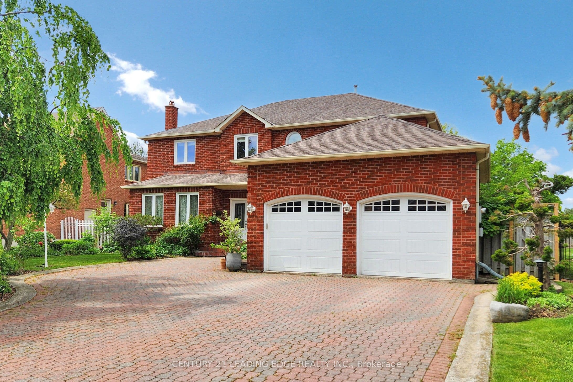 6 Jewetts Court, Markham, ON L3S 2W3