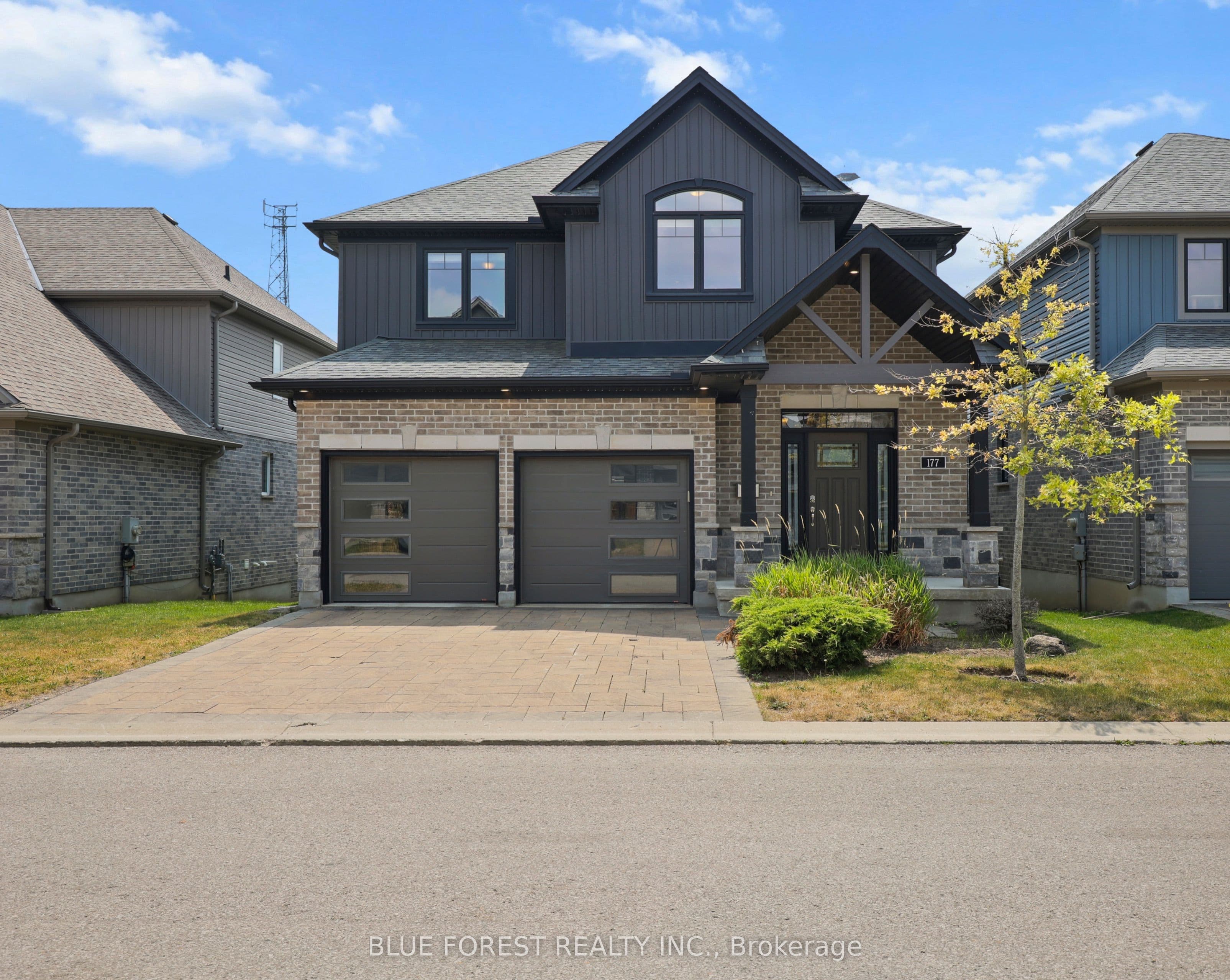 1061 Eagletrace Drive 177, London North, ON N6G 0T3