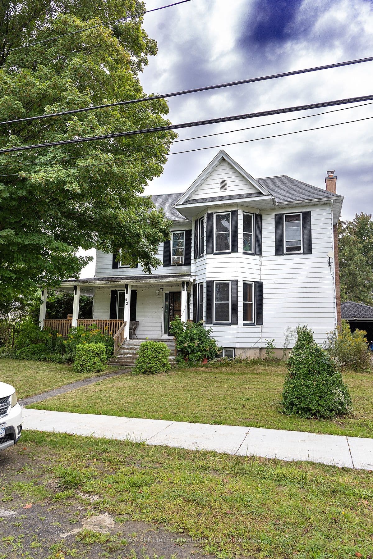 52 Beach Avenue, South Dundas, ON K0E 1K0