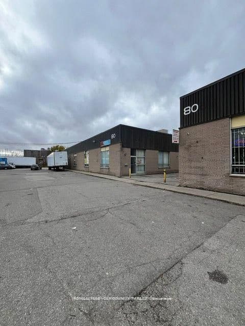 80 Midwest Avenue 6 & 7, Toronto, ON M1P 4R2