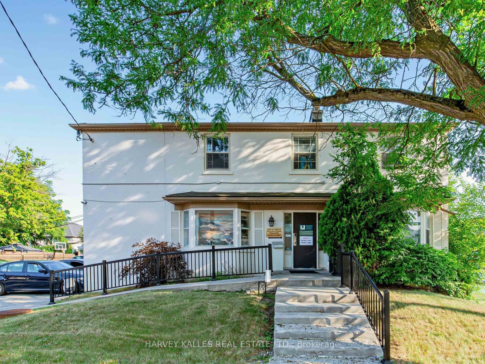 149 Willowdale Avenue, Toronto, ON M2N 4Y3