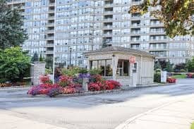 1880 Valley Farm Road 226, Pickering, ON L1V 6B3