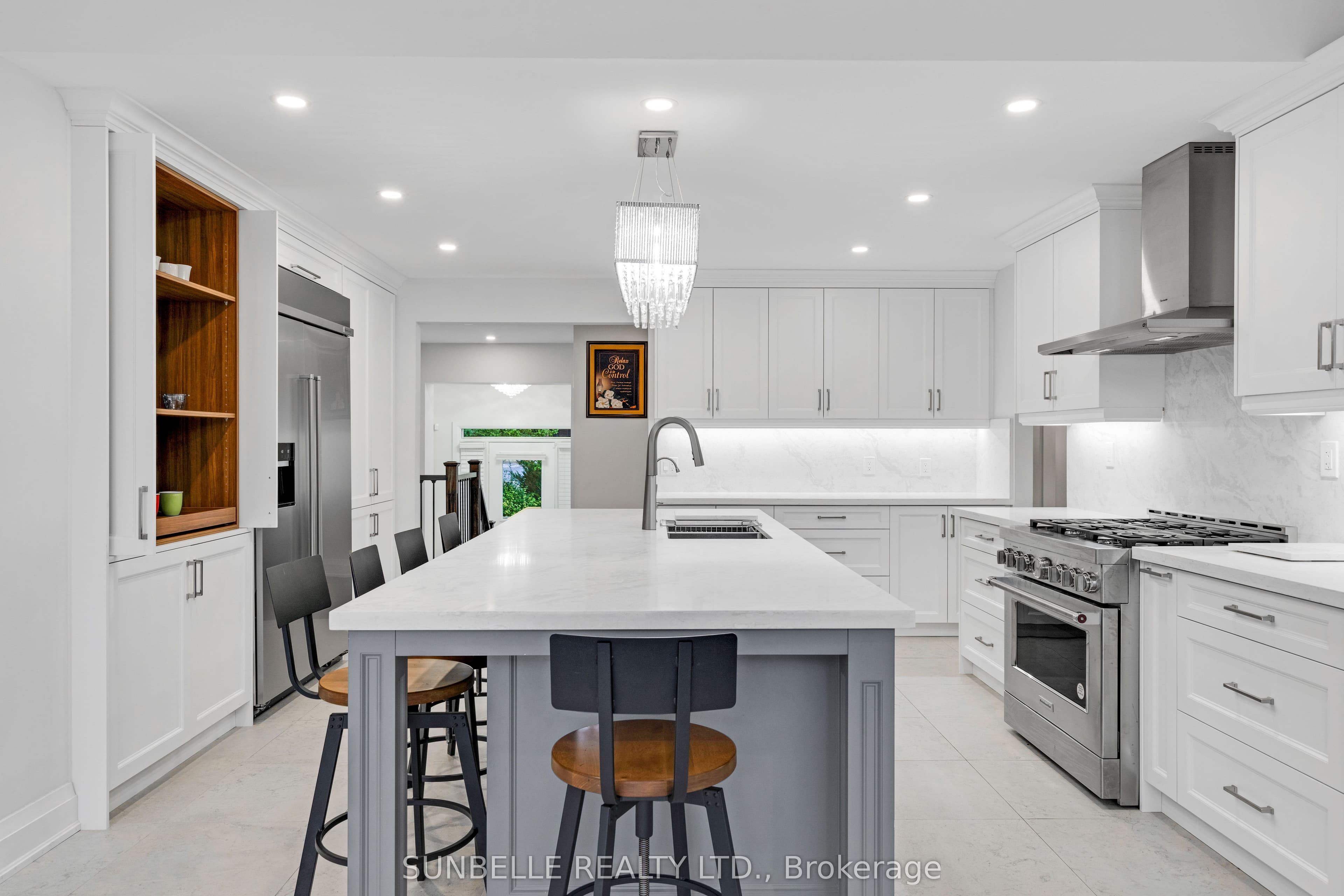30 Archibald Road, King, ON L7B 0E5